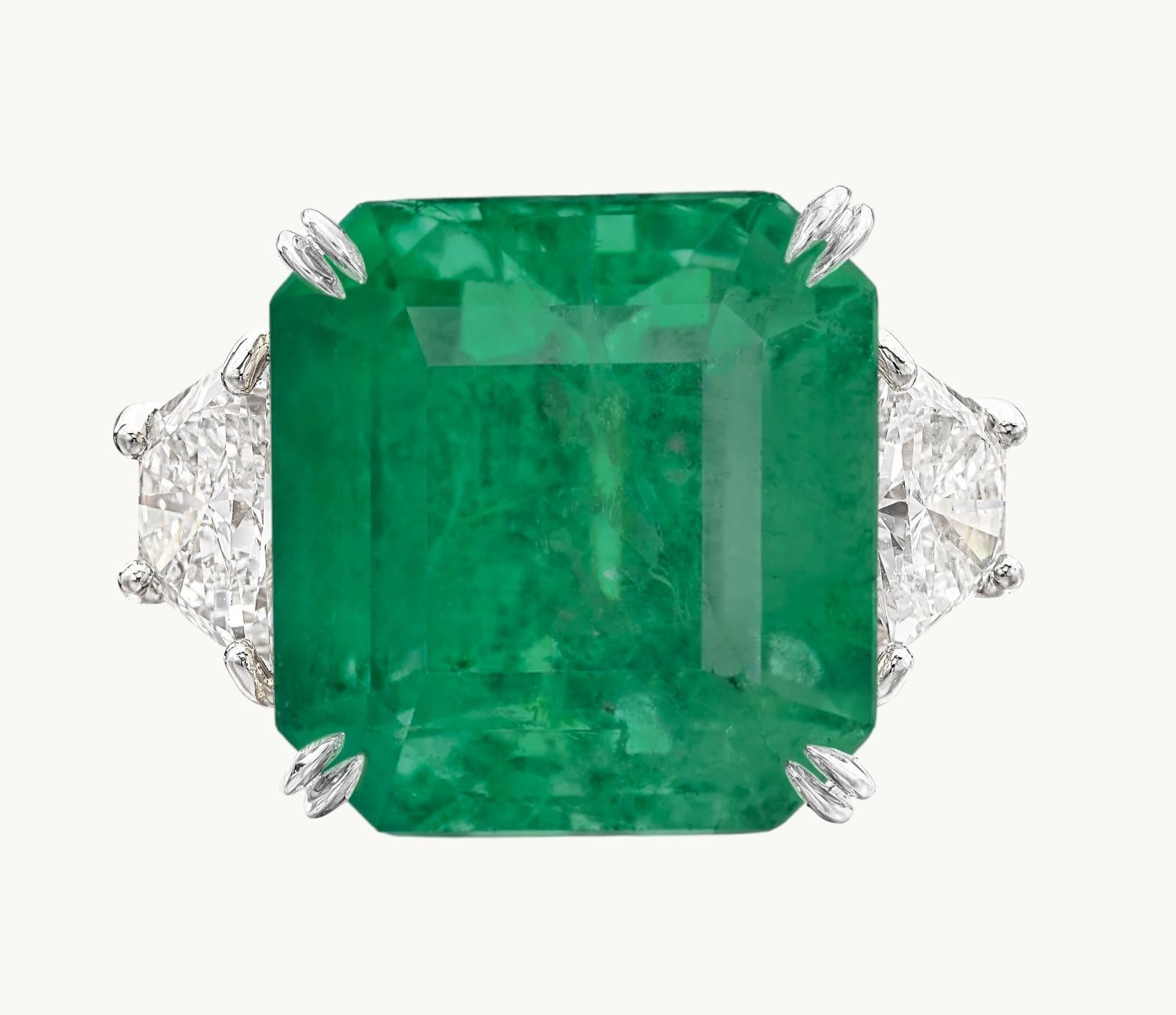 Modern C.Dunaigre 8.89 Carat VIVID Green Colombian Emerald Diamond Ring For Sale
