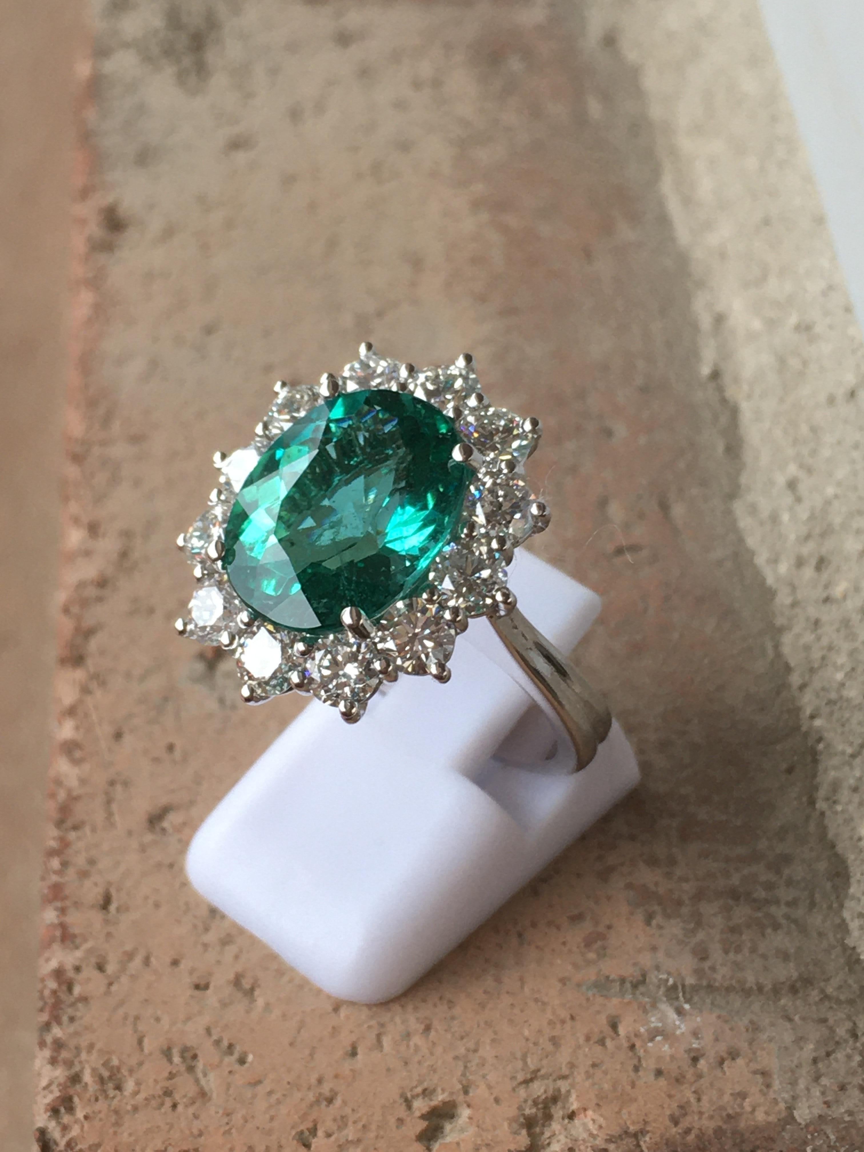 C.Dunaigre Certified 5.81 Carat Brazilian Green Emerald Diamonds Engagement Ring For Sale 1