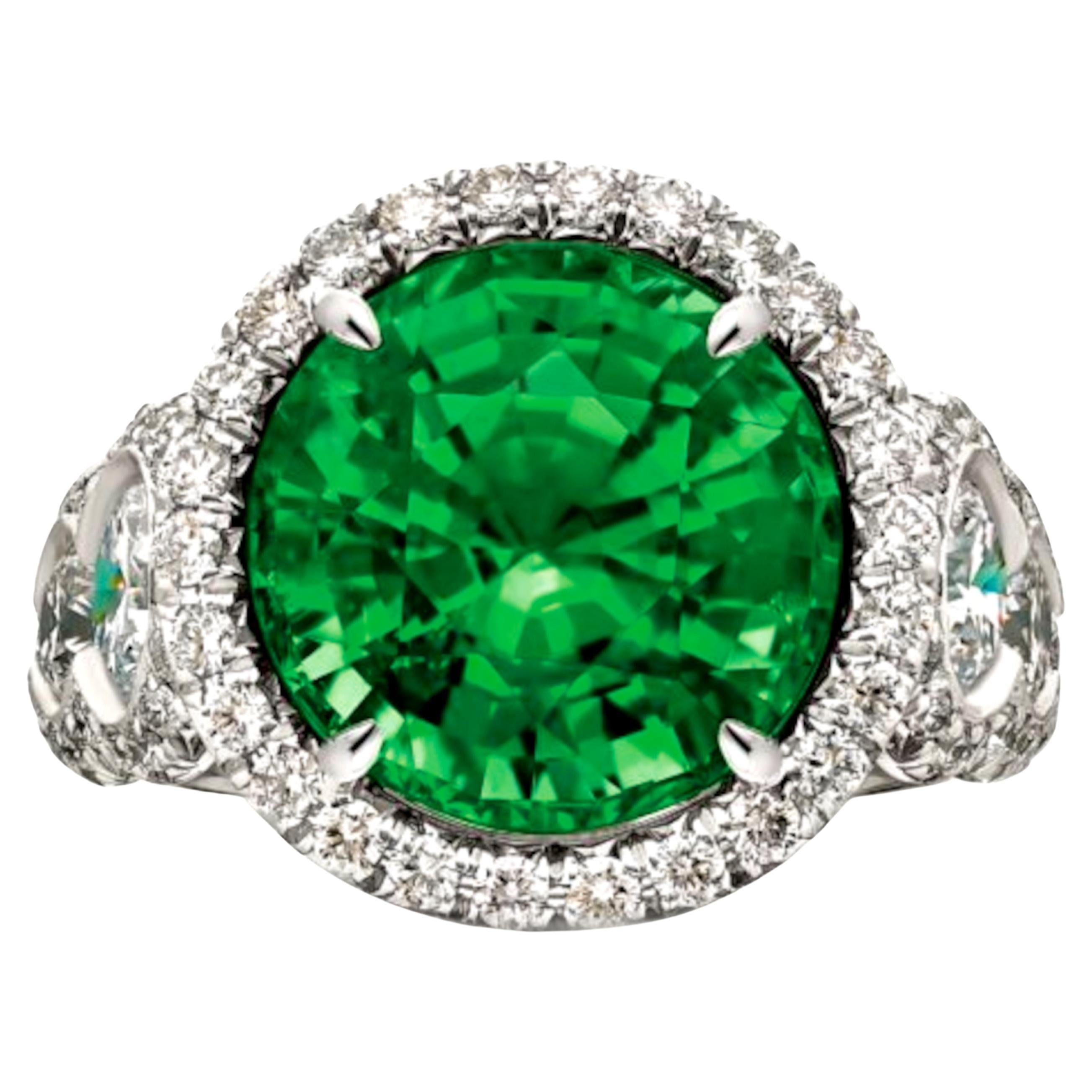 C.C. Certified 6.84 Carat UNTREATED MUZO COLOMBIAN Emerald Ring en vente