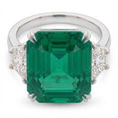 C.Dunaigre Certified 8.89 Carat Vivid Green Colombian Emerald Diamond Ring