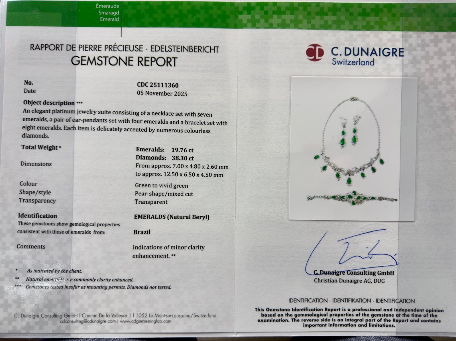 C.Dunaigre Émeraude brésilienne certifiée et diamant de 38 ct en platine, parure 3 pièces en vente 3