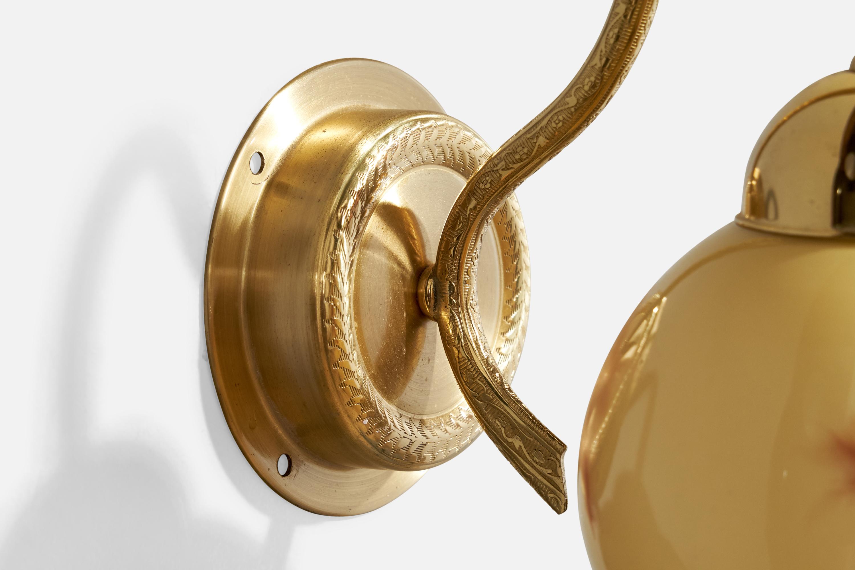 C.E. Fors, Wall Light, Brass, Glass, Sweden, 1970s In Good Condition For Sale In High Point, NC