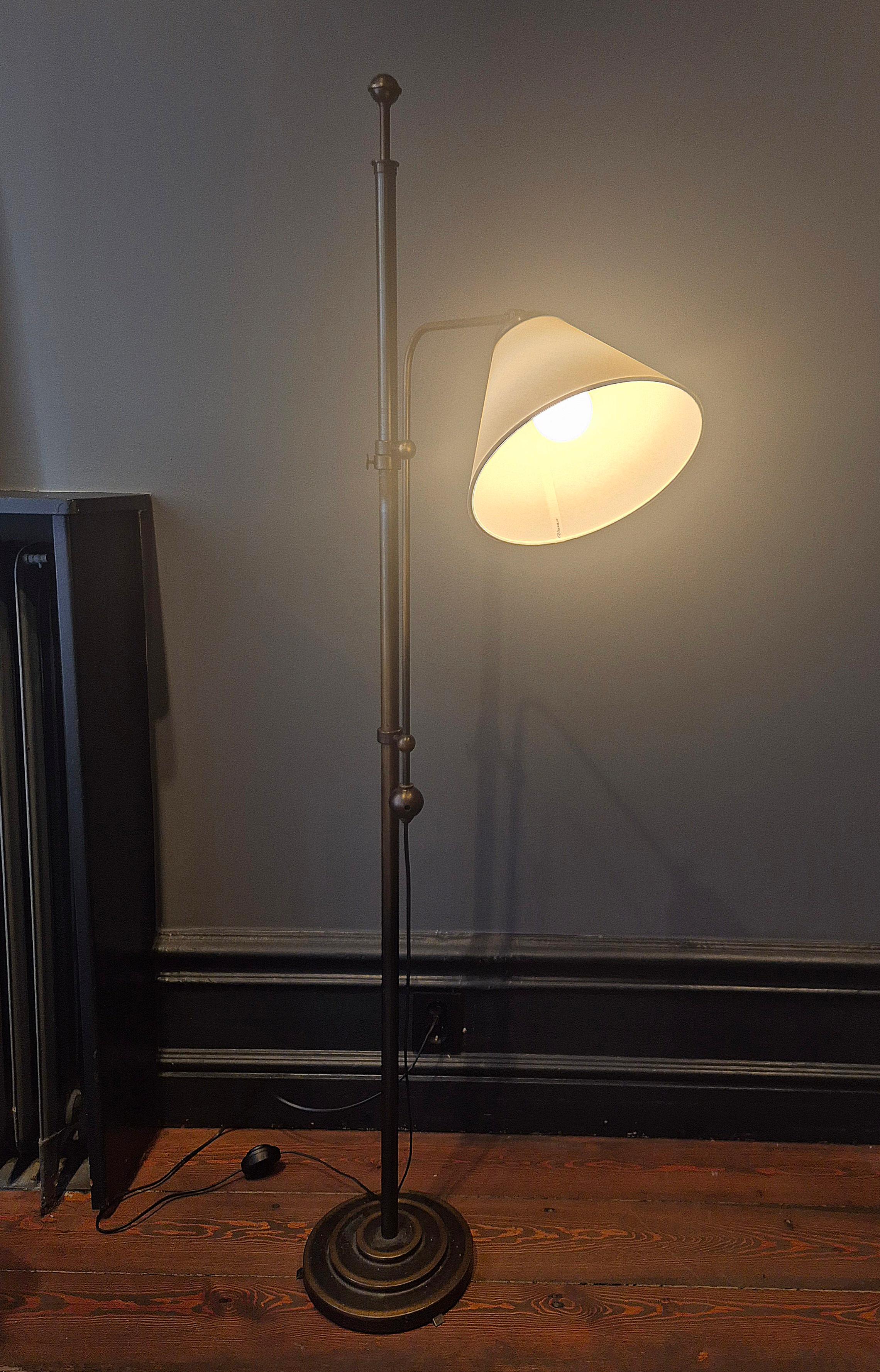 CeBe floor lamp in solid bronze, Swedish Grace / Art Deco 1930s For Sale 5