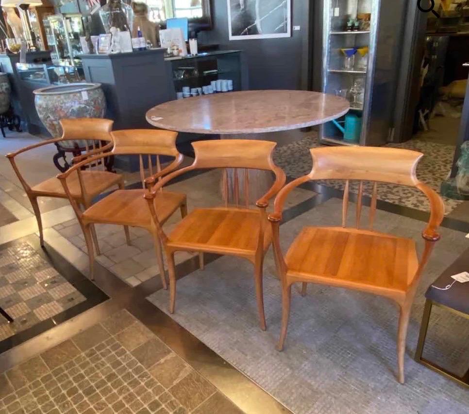 Ensemble de 4 chaises du milieu du siècle de Ceccotti Collezioni 
24,5 