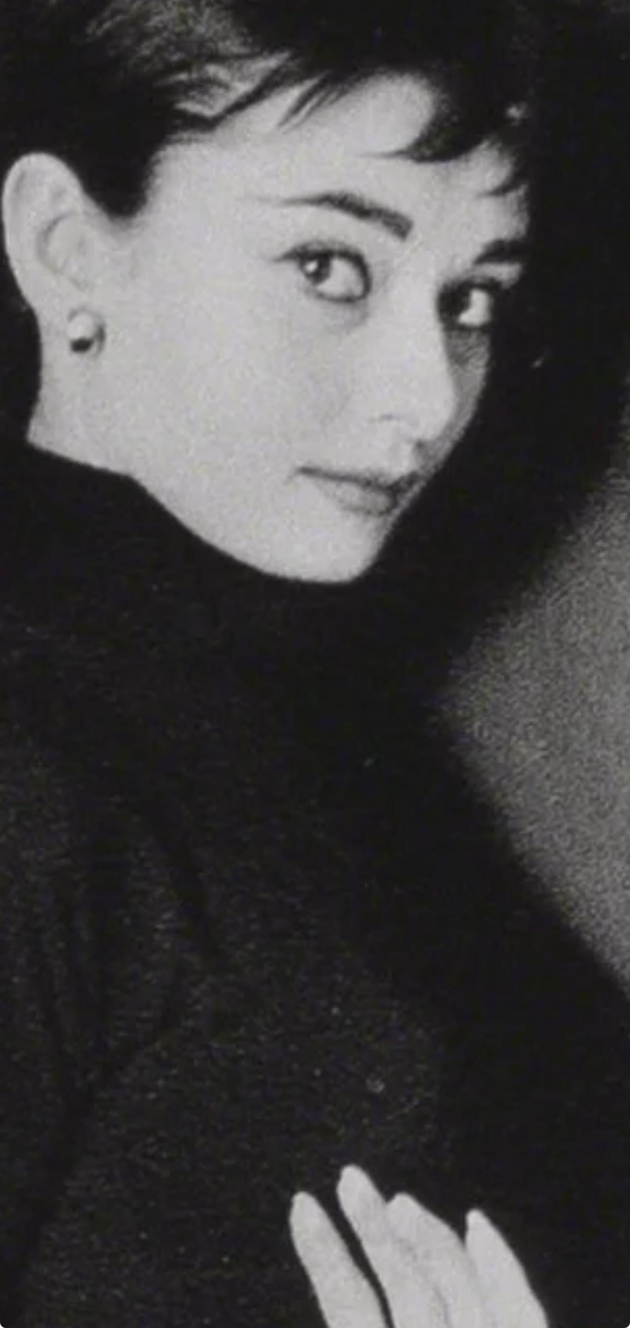 Beaton, Audrey Hepburn, Cecil Beaton, Electa Editrice Portfolios (after) For Sale 2