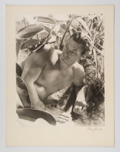 Johnny Weissmuller, 1932  - Cecil Beaton (Fashion Portrait Photography)