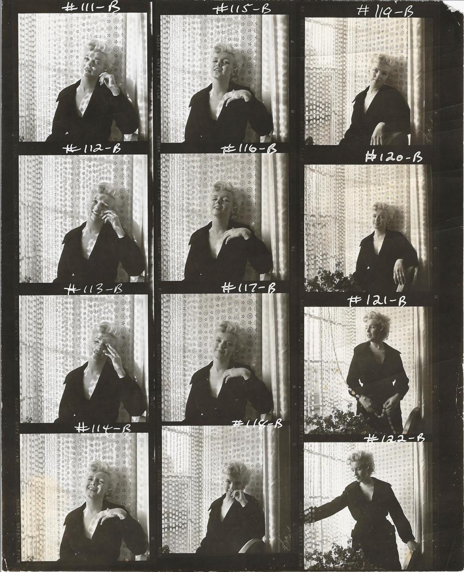 Cecil Beaton Black and White Photograph – Marilyn Monroe (Kontaktabzug), New York