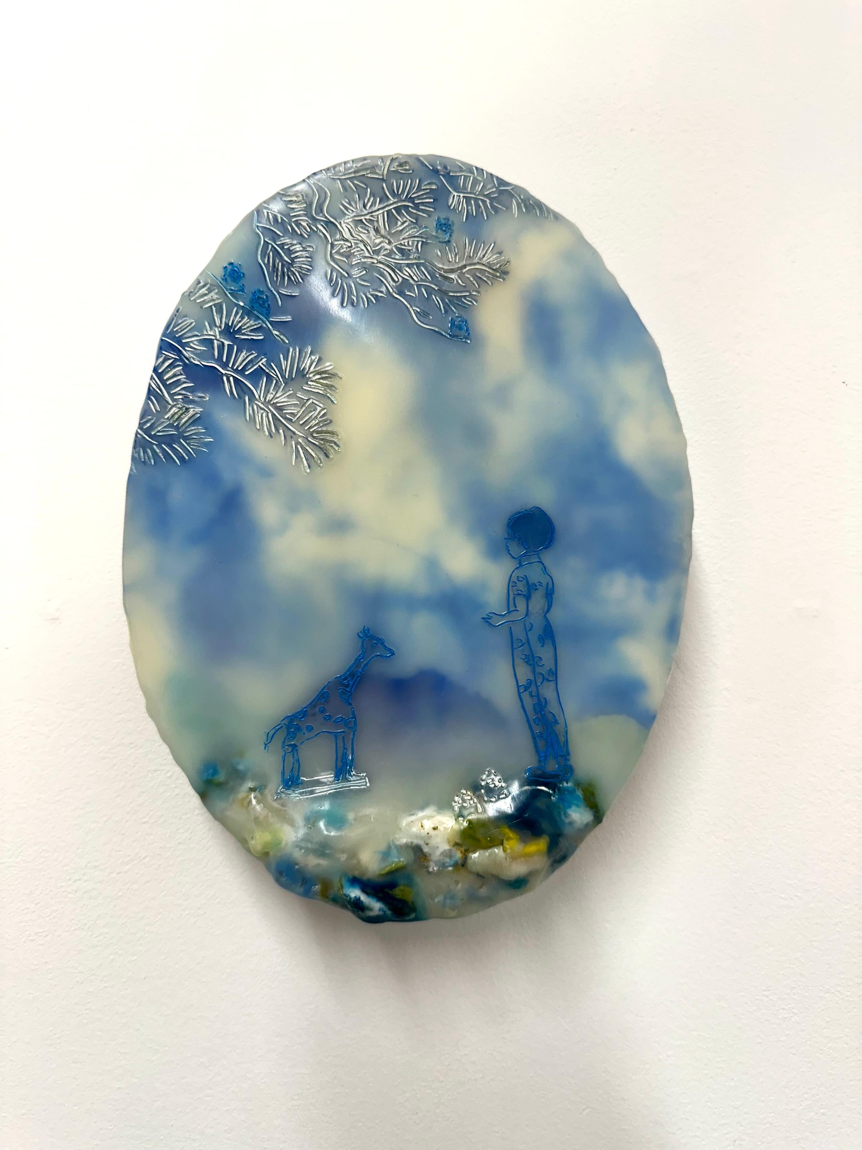 Pubblico in cattività, Paesaggio ovale, Bambino, Giraffa, Albero, Blu, Giallo chiaro - Painting di Cecile Chong