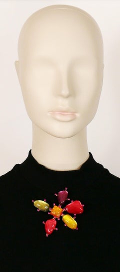 Cecile et Jeanne Paris Jewelled Brooch