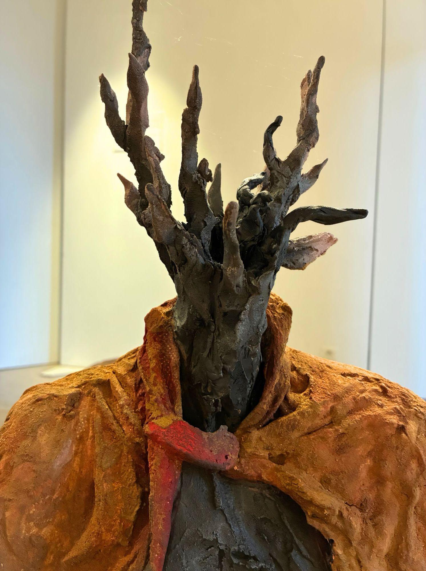 Cephalophore by Cécile Raynal - Animal smoke-fired stoneware sculpture, fable For Sale 9