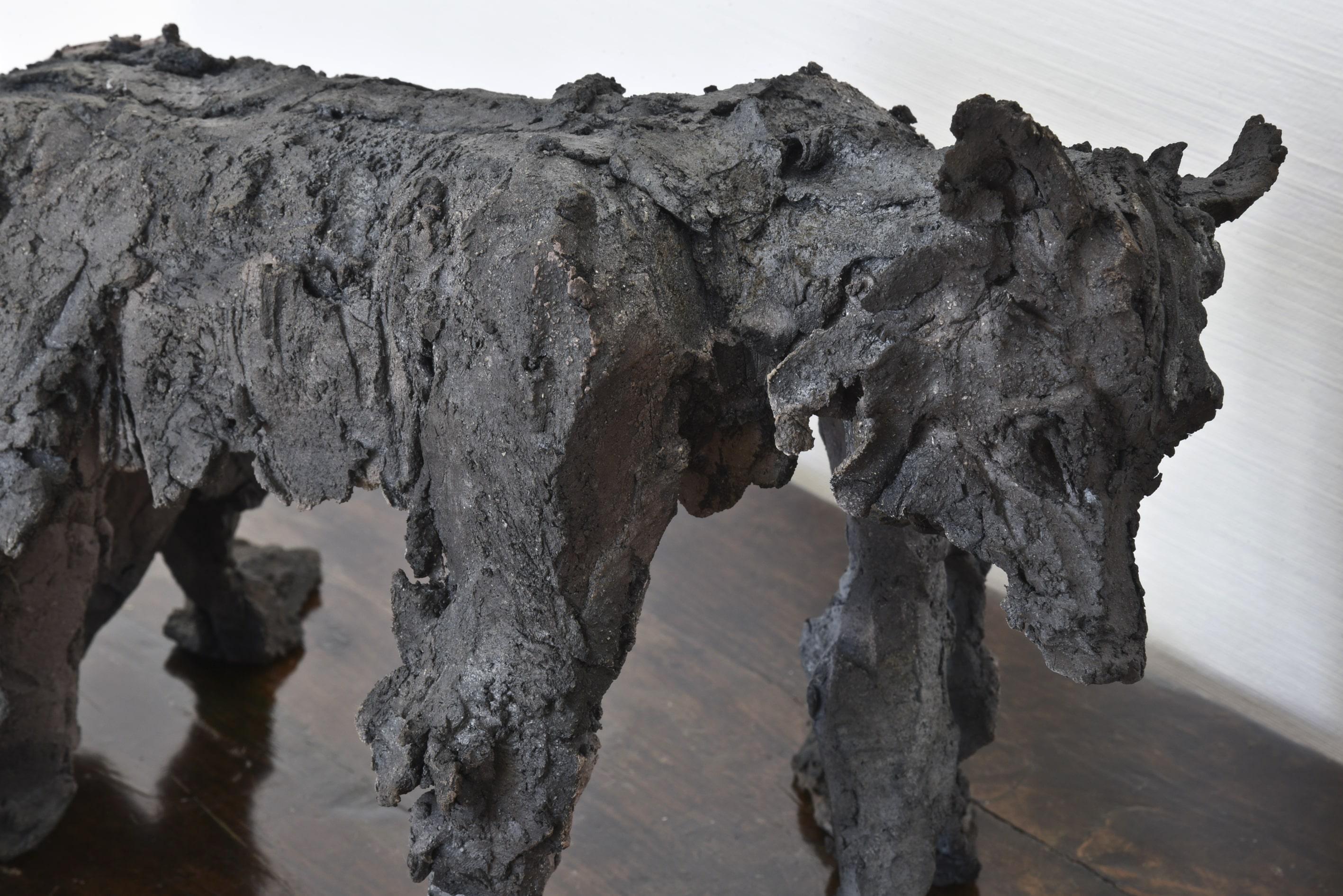 Eros de Cécile Raynal - Portrait d'une figure mythologique, sculpture en céramique en vente 3