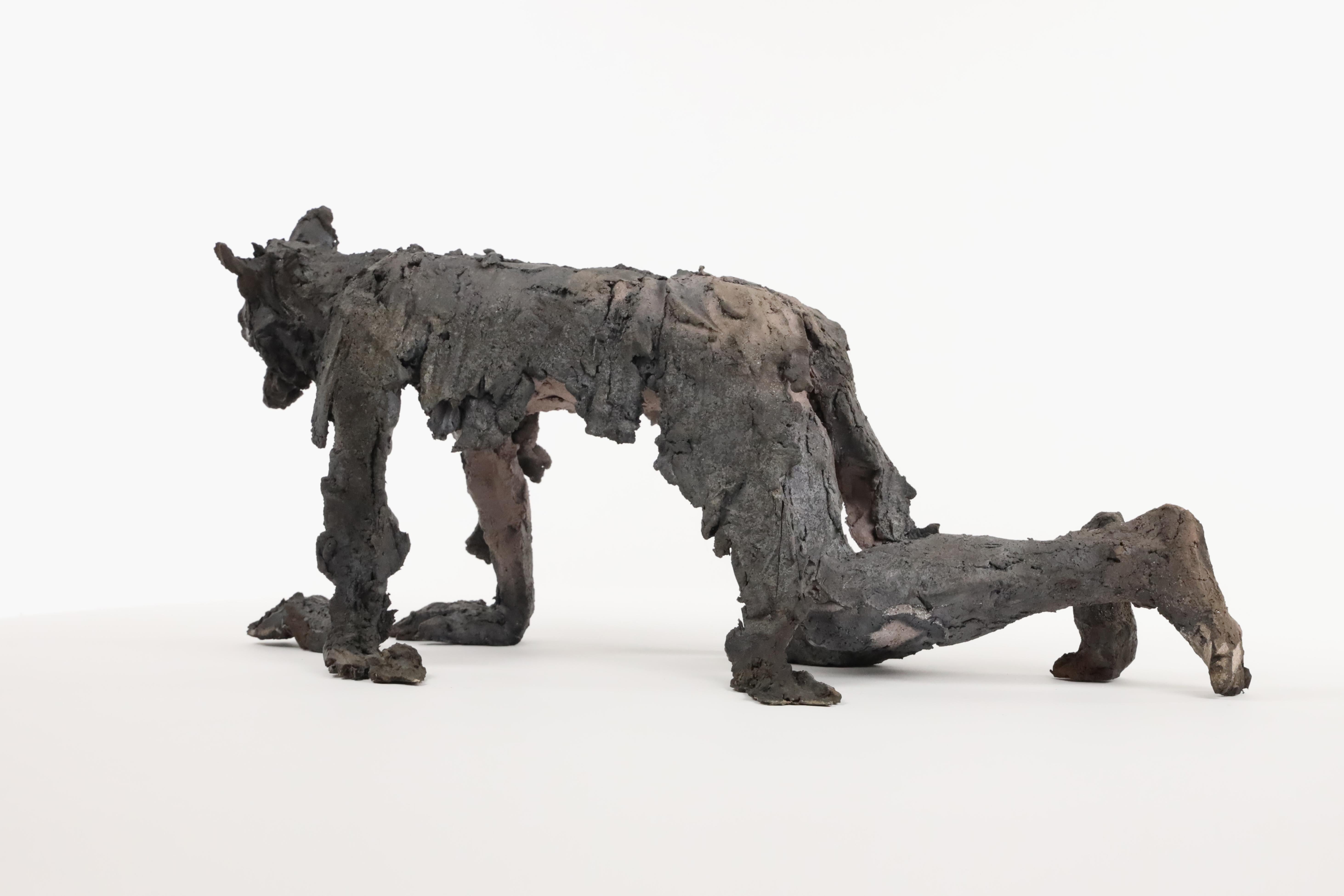 Eros de Cécile Raynal - Portrait d'une figure mythologique, sculpture en céramique en vente 7