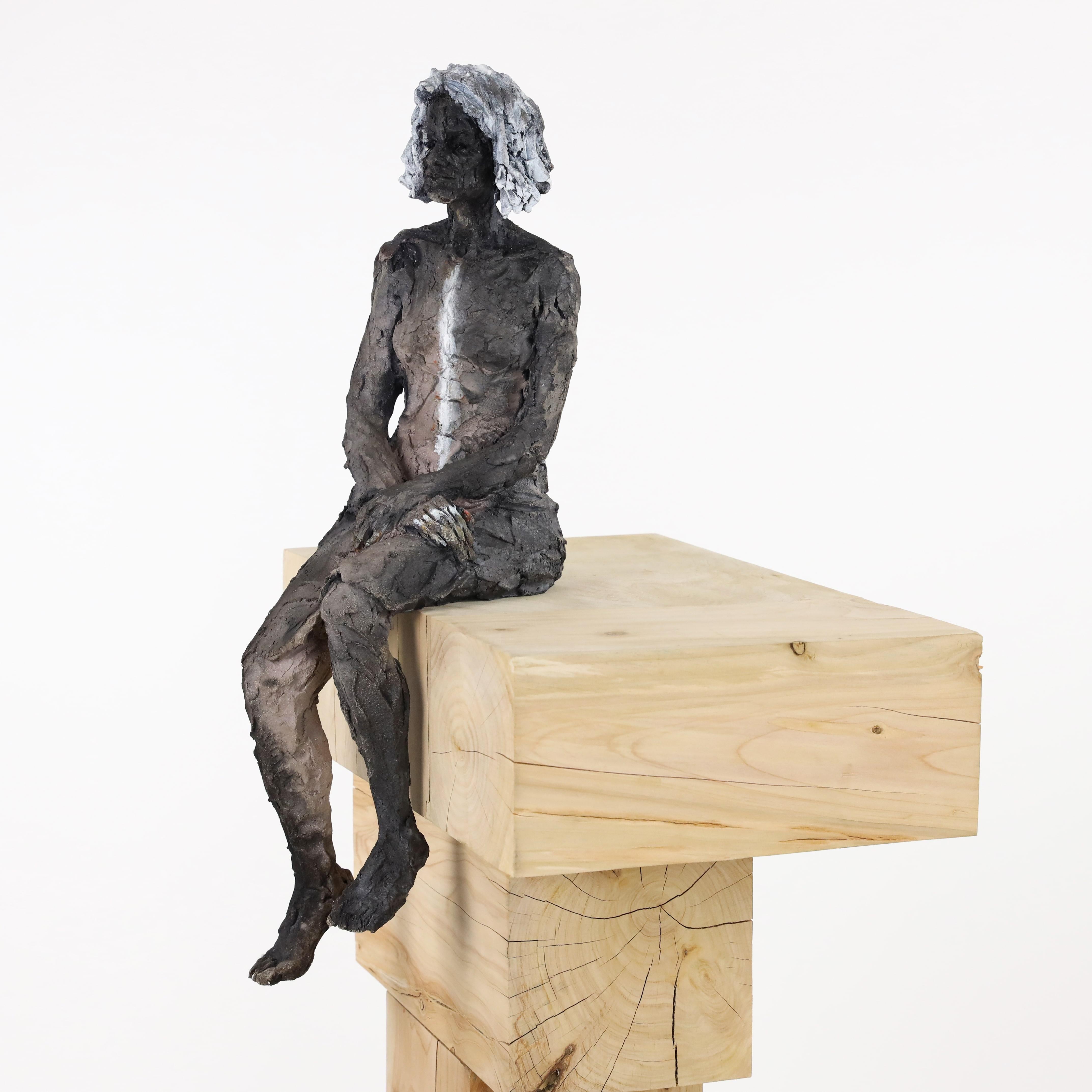 Inès by Cécile Raynal - Female portrait, stoneware sculpture, hospital staff For Sale 2