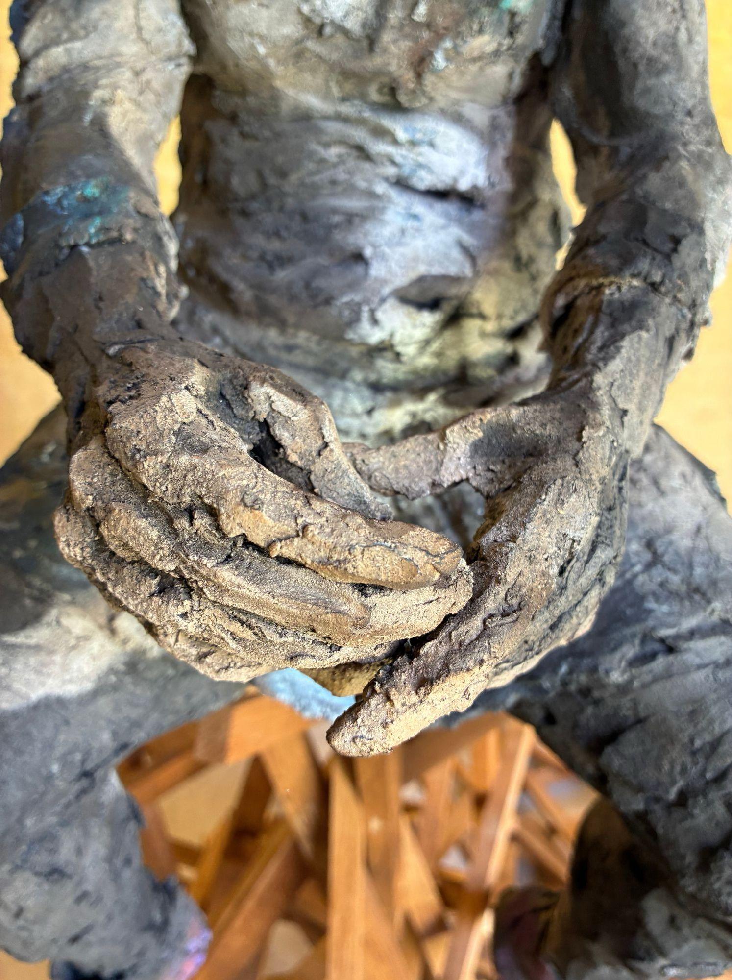 Modèle de maquette de dyslexie disloquée by Cécile Raynal - stoneware sculpture For Sale 9
