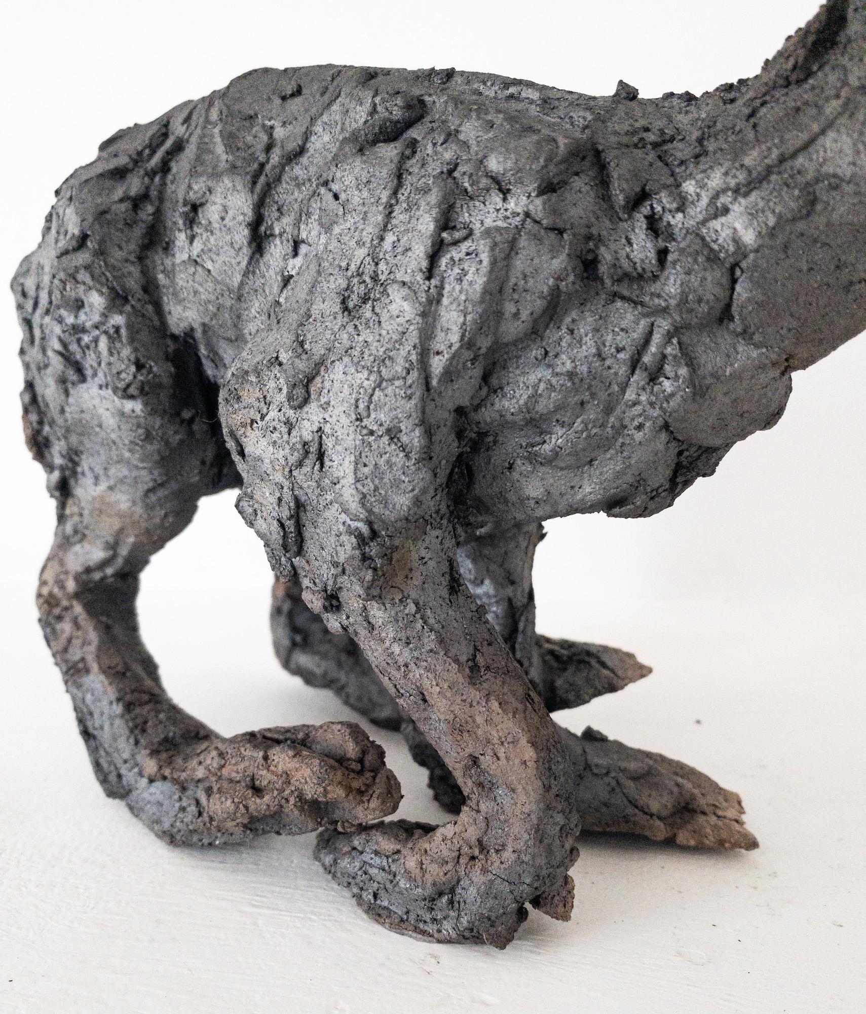 Correr de Cécile Raynal - Escultura de arte animal, personaje de cuento de hadas en venta 10