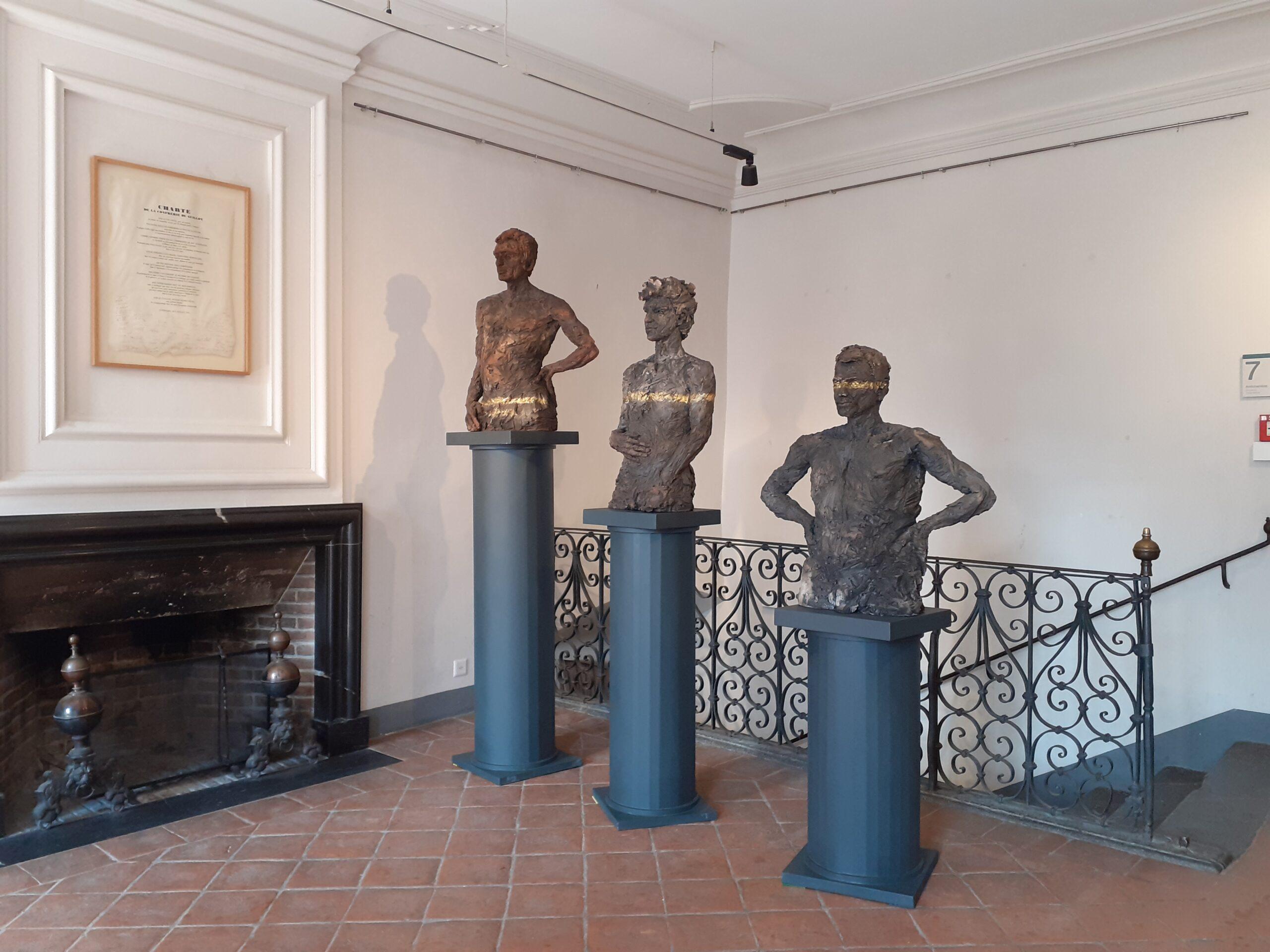 Saigneurs, mes cieux mes yeux di Cécile Raynal - Scultura, ritratto, busto maschile in vendita 4