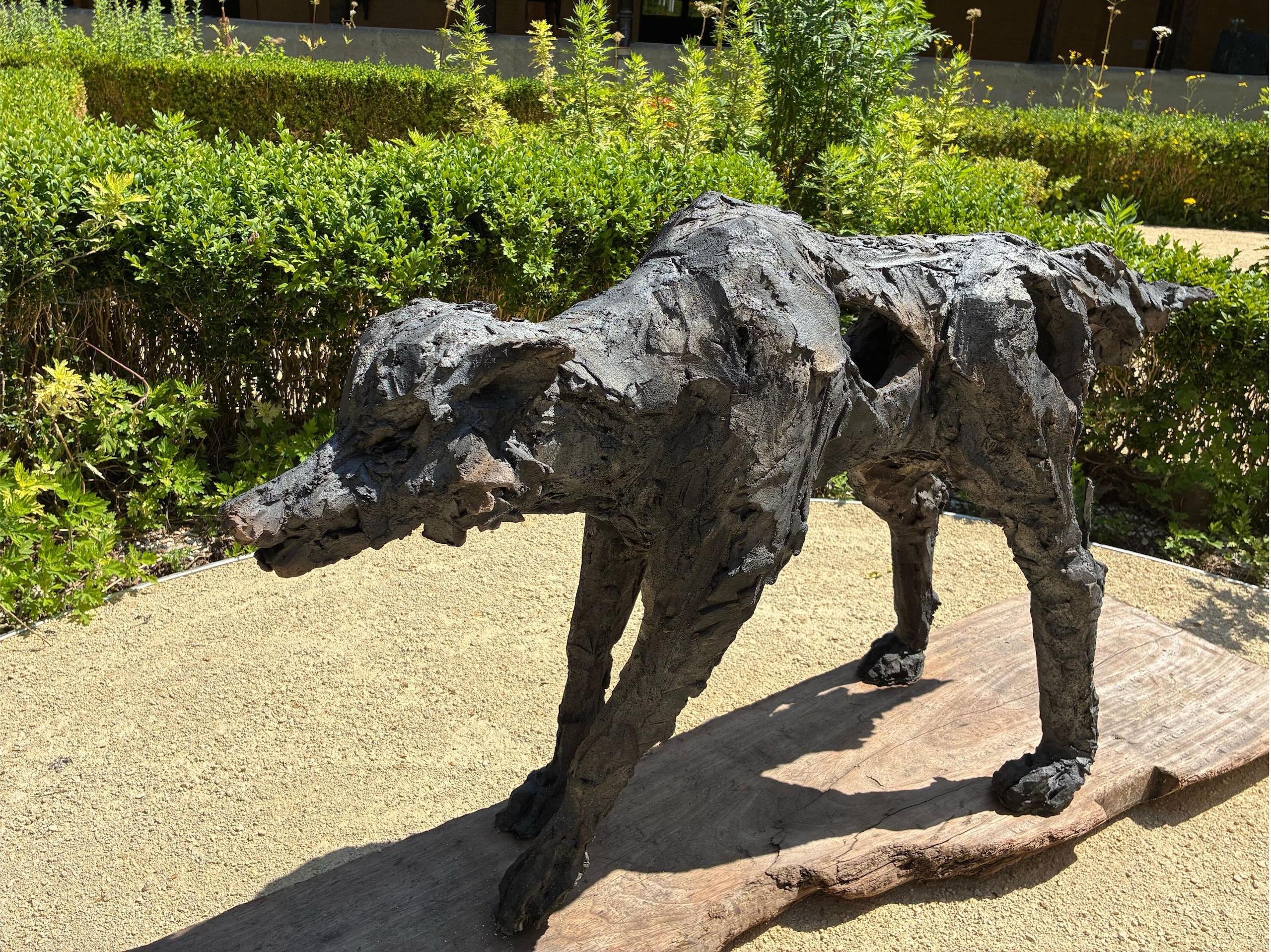 S'y jeter ou pas de Cécile Raynal - Animal grès enfumé, bois, Wood en vente 5