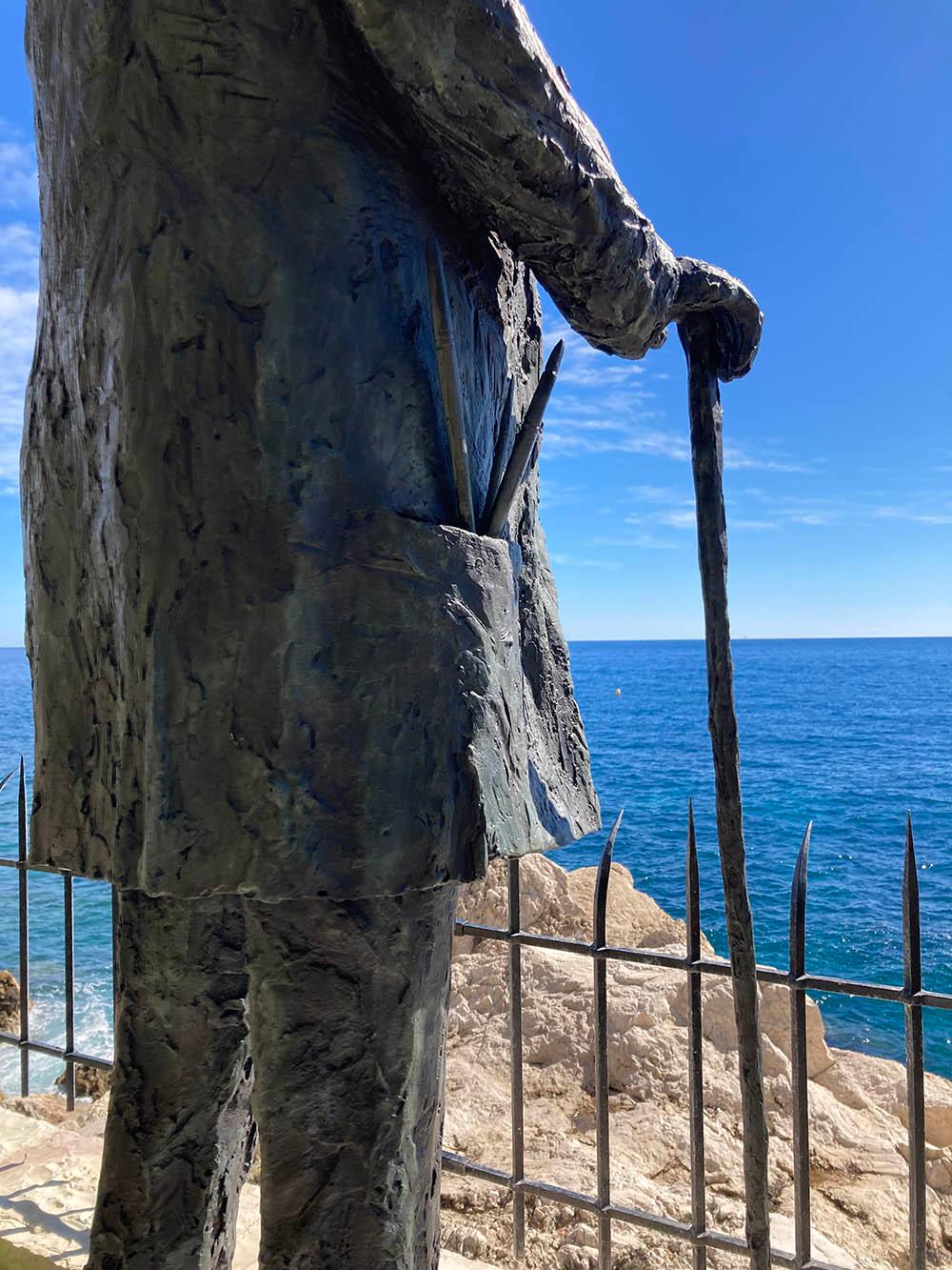 Winston de Cécile Raynal - Gran estatua de bronce de Winston Churchill, figurativa en venta 4