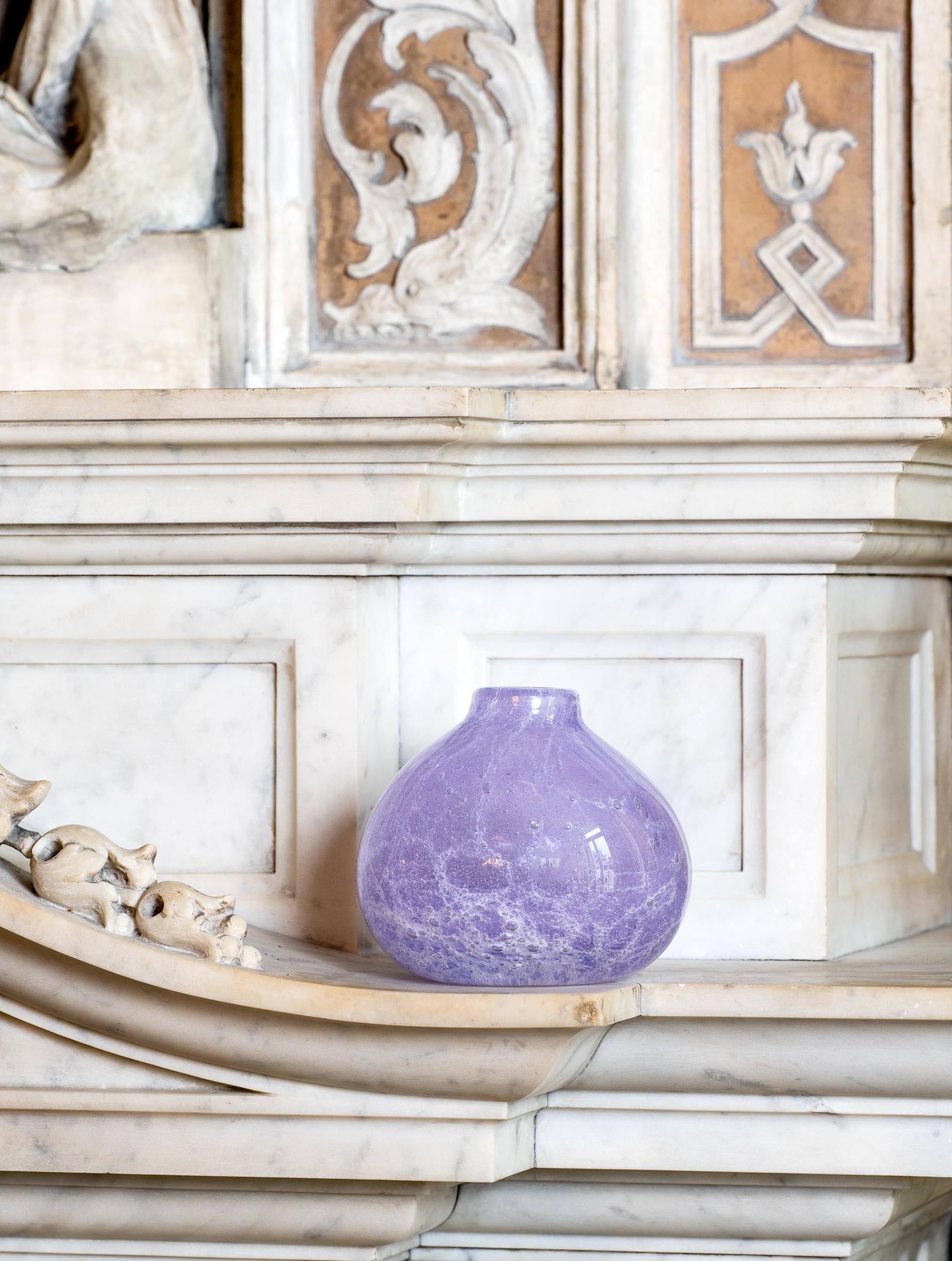 Hand-Crafted CECILIA vase with crackle technique, by Giberto Venezia For Sale