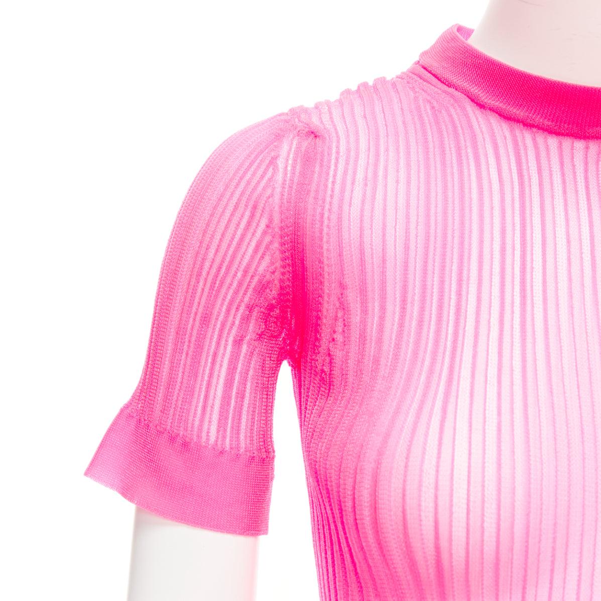 CECILIE BAHNSEN Fabienne neon pink ribber sheer crew flare sleeve top XS
Reference: LNKO/A02345
Brand: Cecilie Bahnsen
Model: Fabienne
Material: Nylon
Color: Neon Pink
Pattern: Solid
Closure: Pullover
Extra Details: Pink sheer ribbed top from