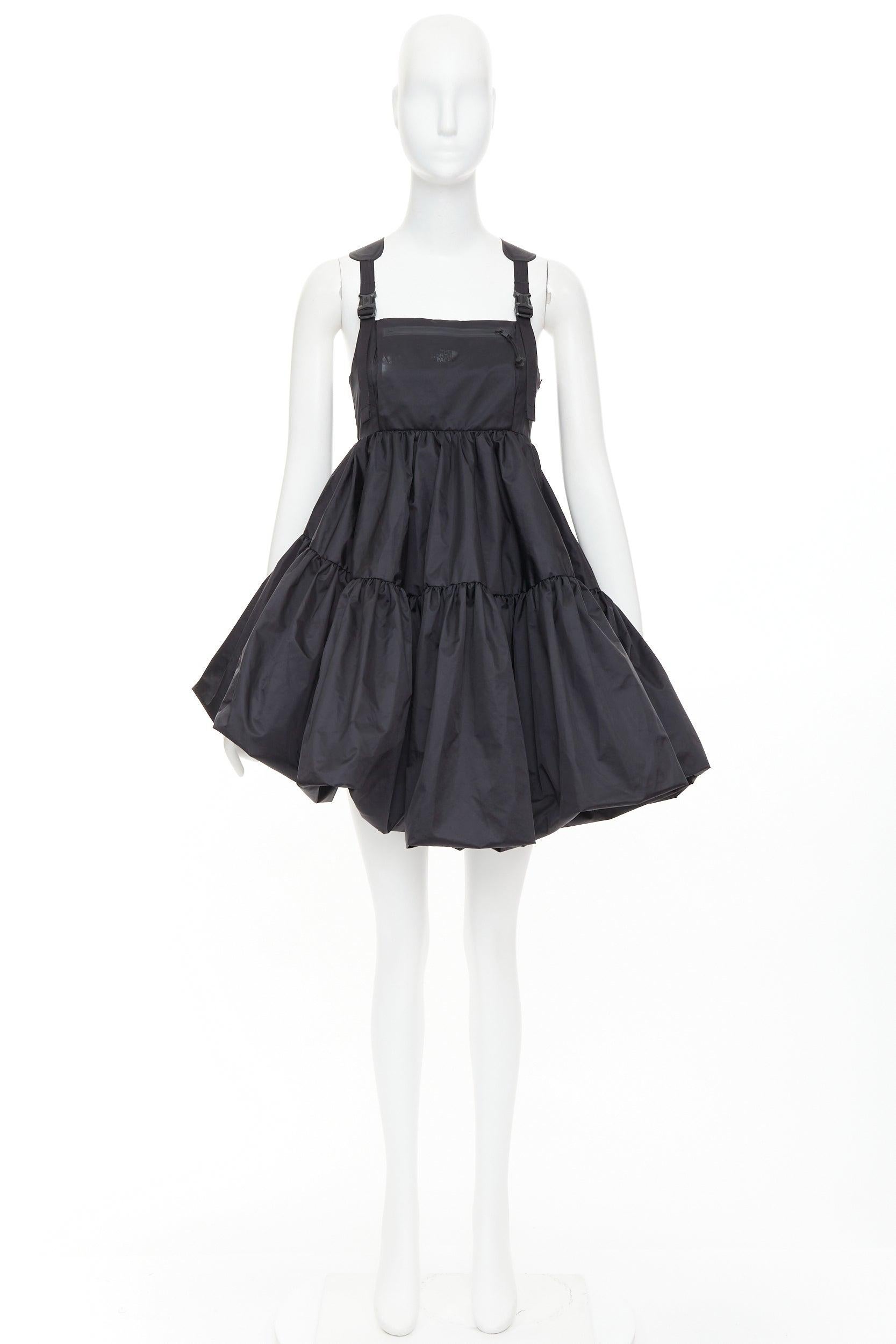 CECILIE BAHNSEN THE NORTH FACE Shara Mountain vestido babydoll de nylon con capas XS en venta 4