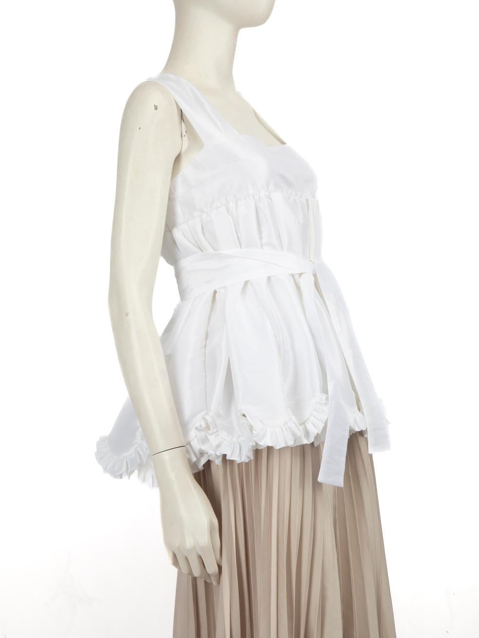 CONDITION is Very good. Minimal wear to top is evident. There are light markings across material on this used Cecilie Bahnsen designer resale item.
  
  
  
  Details
  
  
  White
  
  Polyester
  
  Top
  
  Sleeveless
  
  Square neckline
  
 