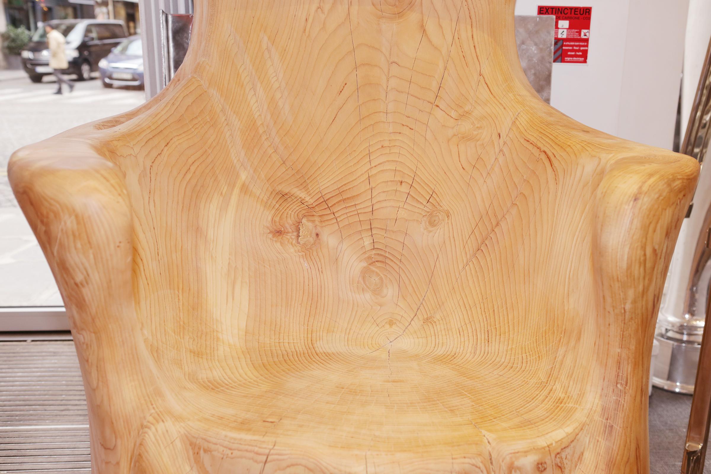 Cedar B Throne in Solid Natural Cedar Wood In New Condition In Paris, FR