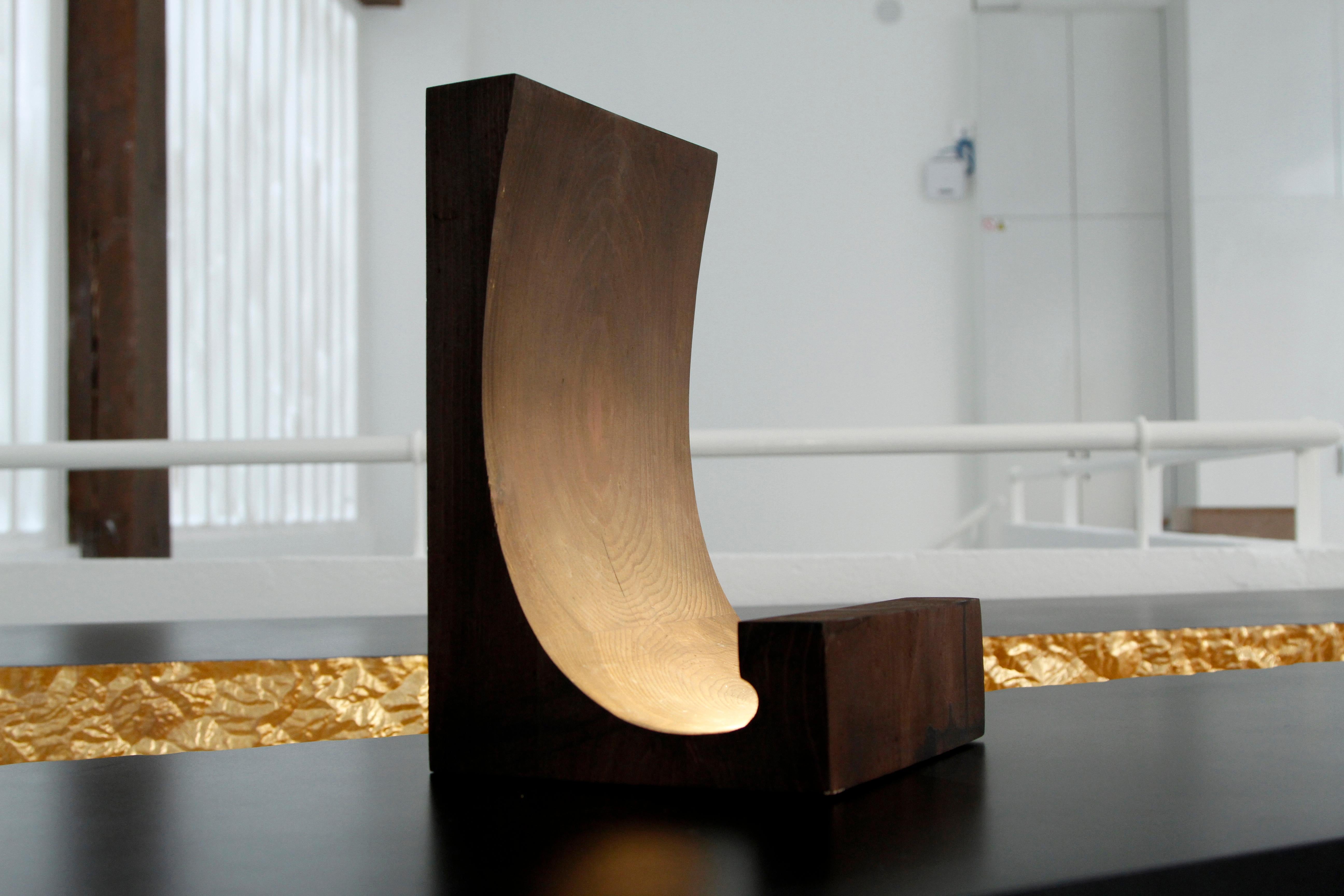 Walnut  Virgule Lamp by Thierry Dreyfus In New Condition For Sale In New York, NY