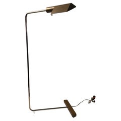 Moderne Stehlampen aus der Jahrhundertmitte