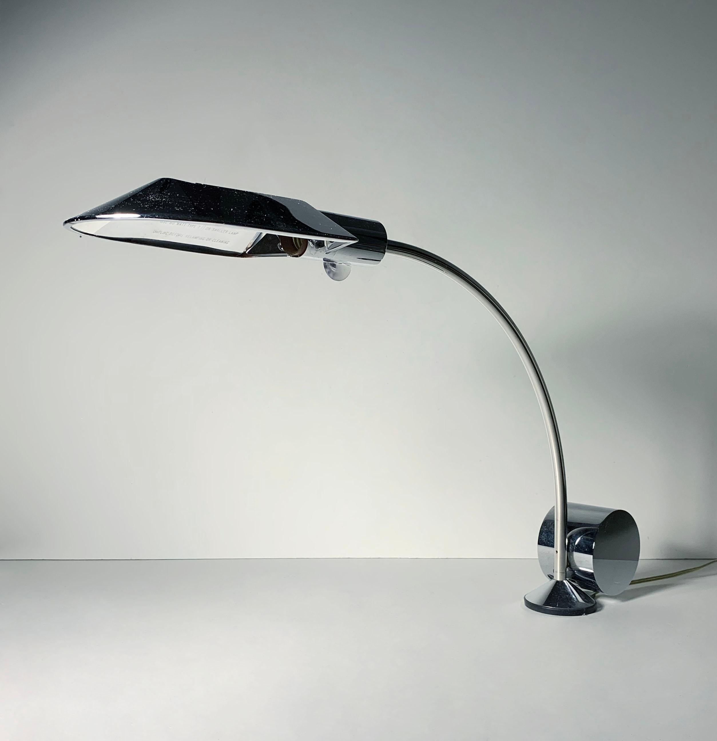 Chrom-Schreibtischlampe von Cedric Hartman (Moderne der Mitte des Jahrhunderts) im Angebot