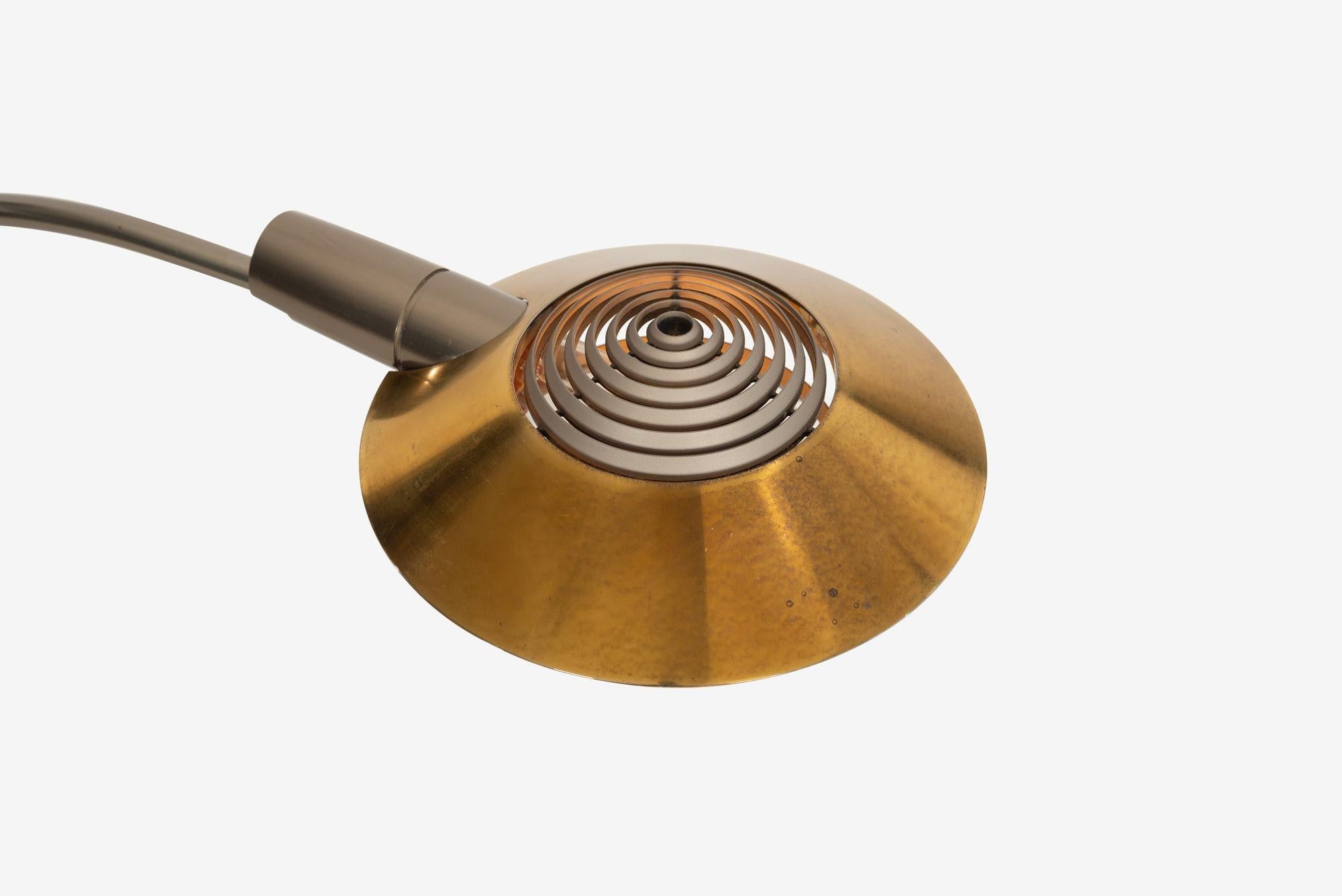 Lampadaires à profil bas Cedric Hartman en laiton massif 1978 en vente 4