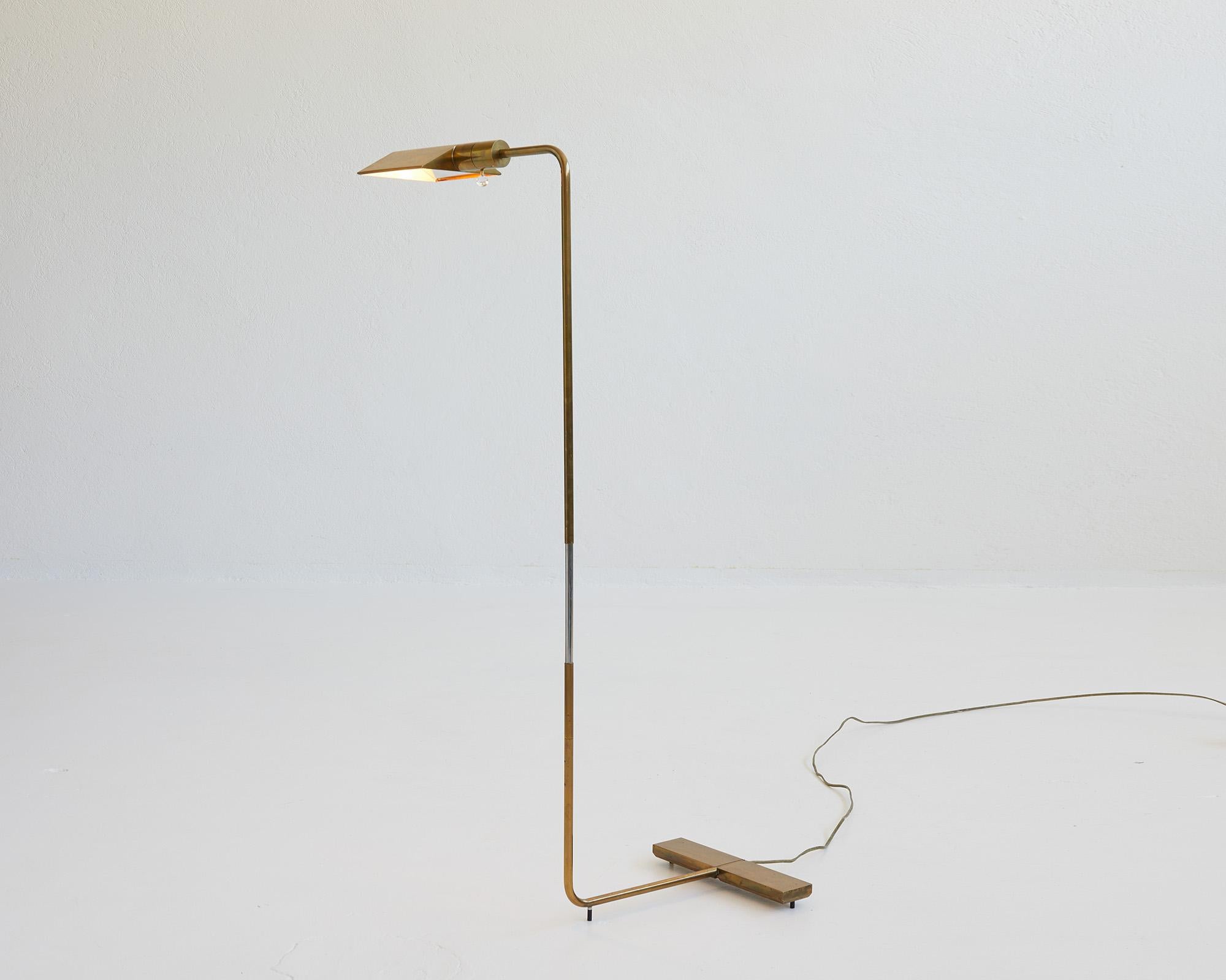 Cedric Hartman Low Profile Luminaire, brass floor lamp, model 1UWV, 1967

Beautiful early example of this iconic lamp by Cedric Hartman.
With brass tented shade and bar support, lucite dimmer switch, and adjustable stainless steel support.