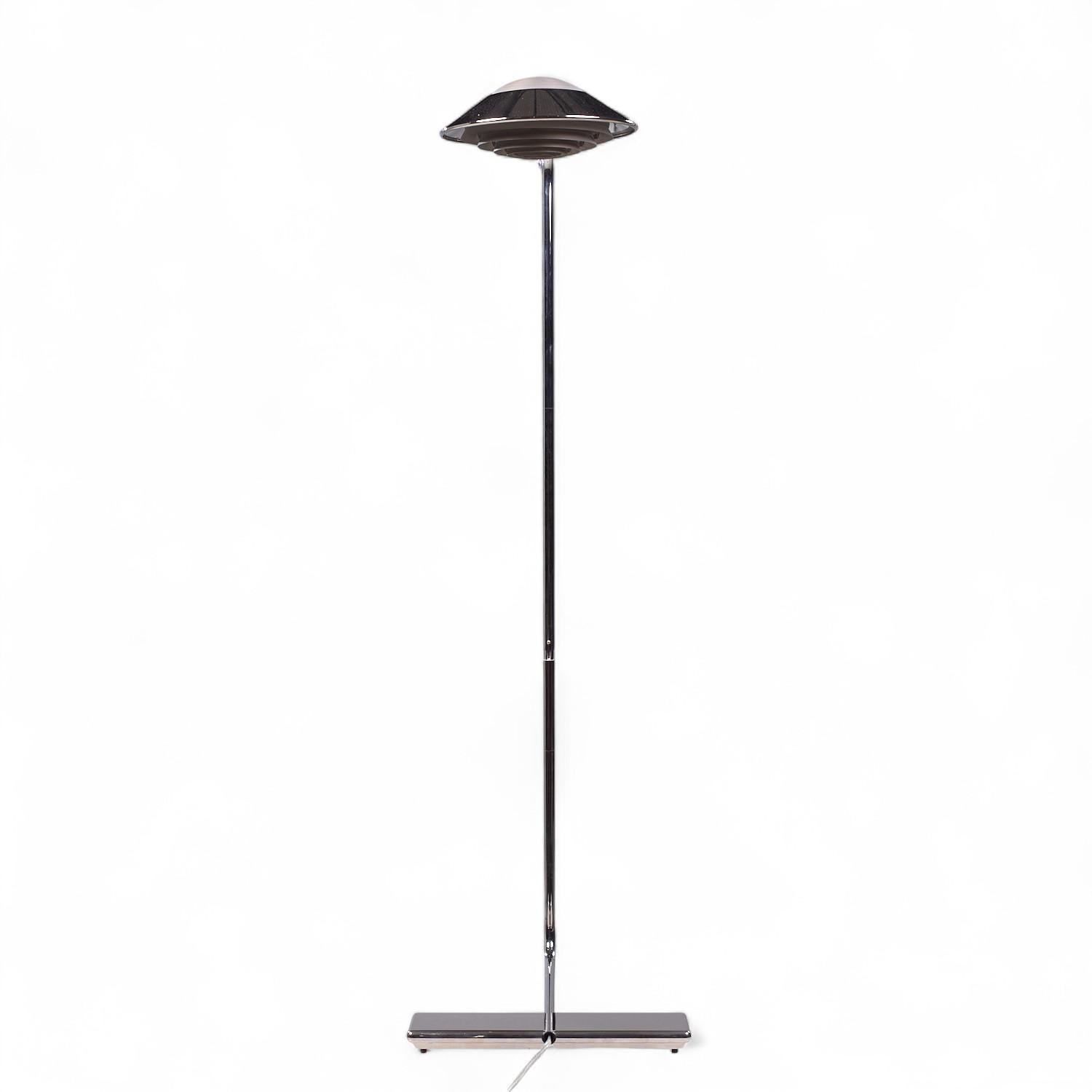 Cedric Hartman Lampadaires chromés du milieu du siècle - Paire Bon état - En vente à Countryside, IL