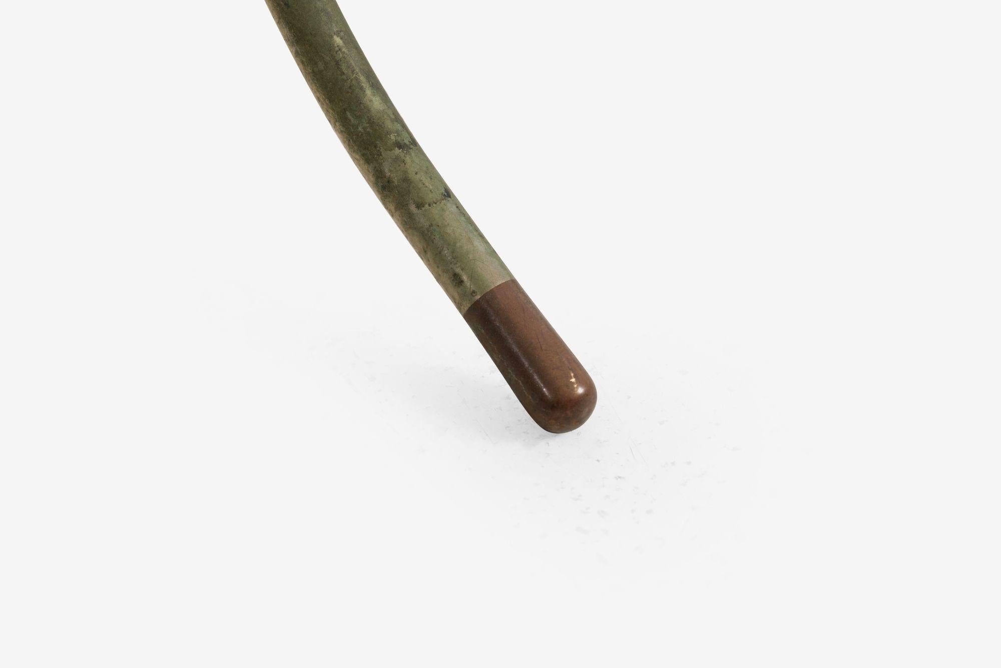 Table d'appoint en laiton, bronze et travertin, Model No No AE, 1973 en vente 3