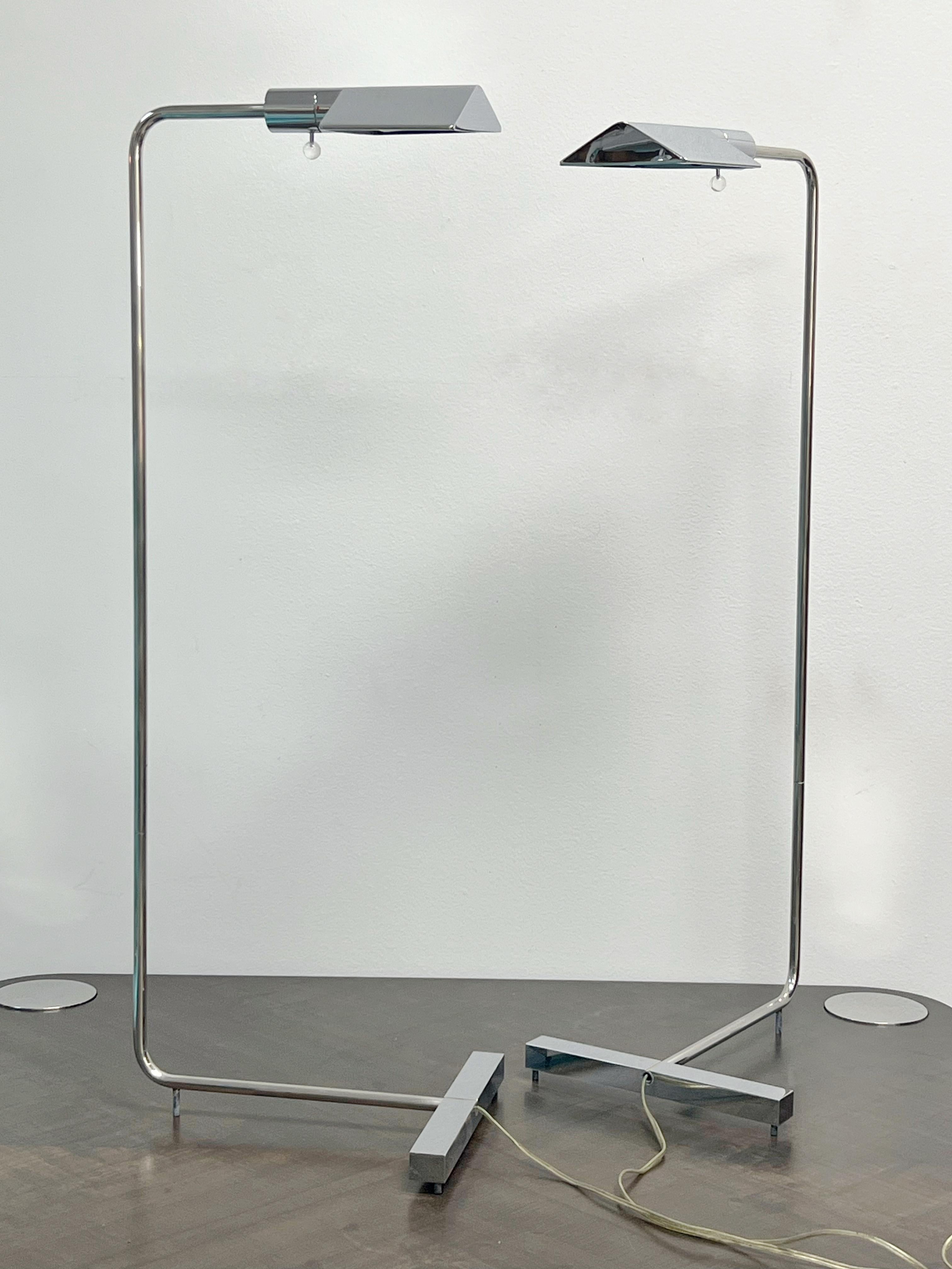 Cedric Hartman Pareja de lámparas de pie Cromo Años 70 en Bueno estado para la venta en Miami, FL