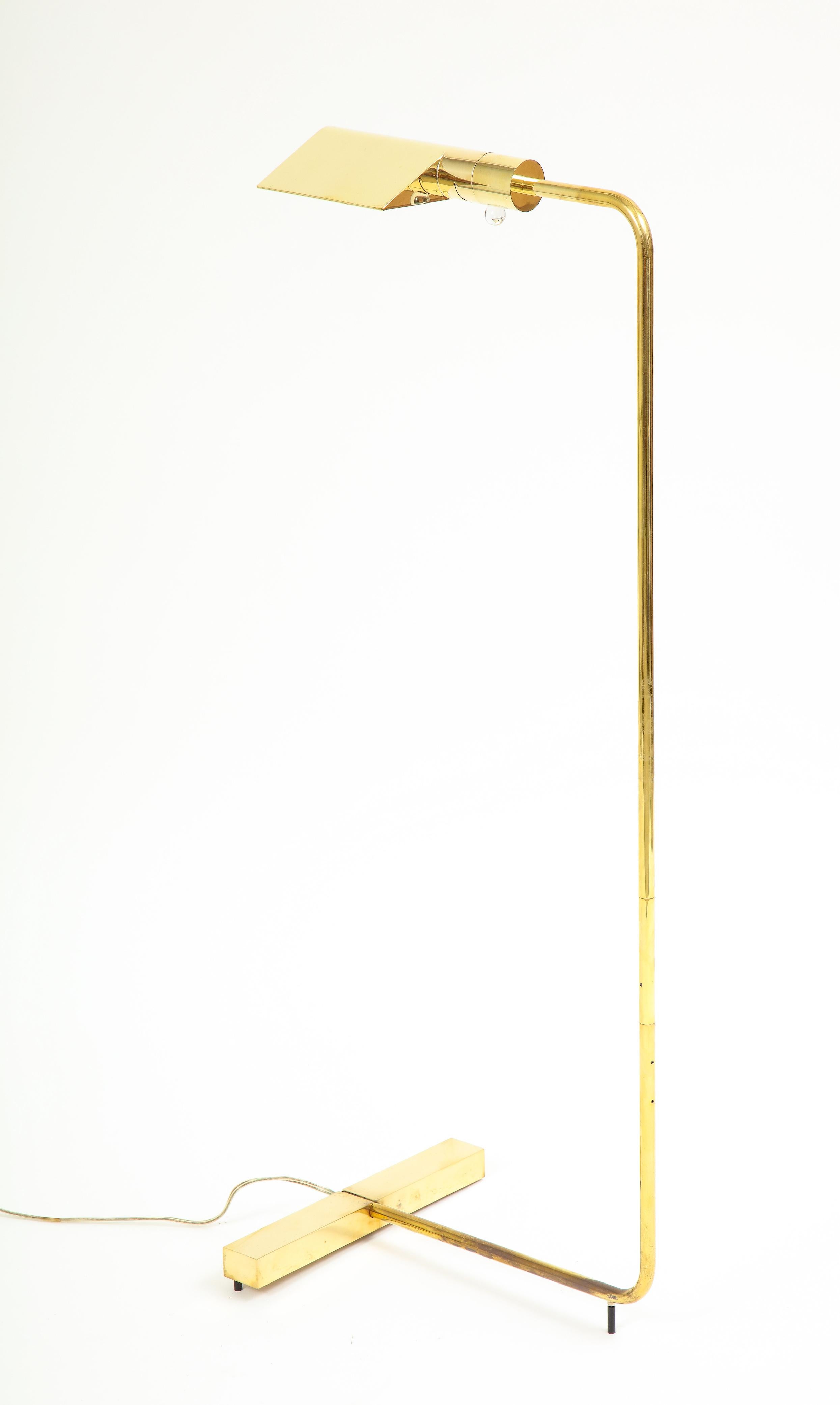 Cedric Hartman Polished Brass Cantilever Swivel Brass Reading Lamp In Good Condition In New York, NY