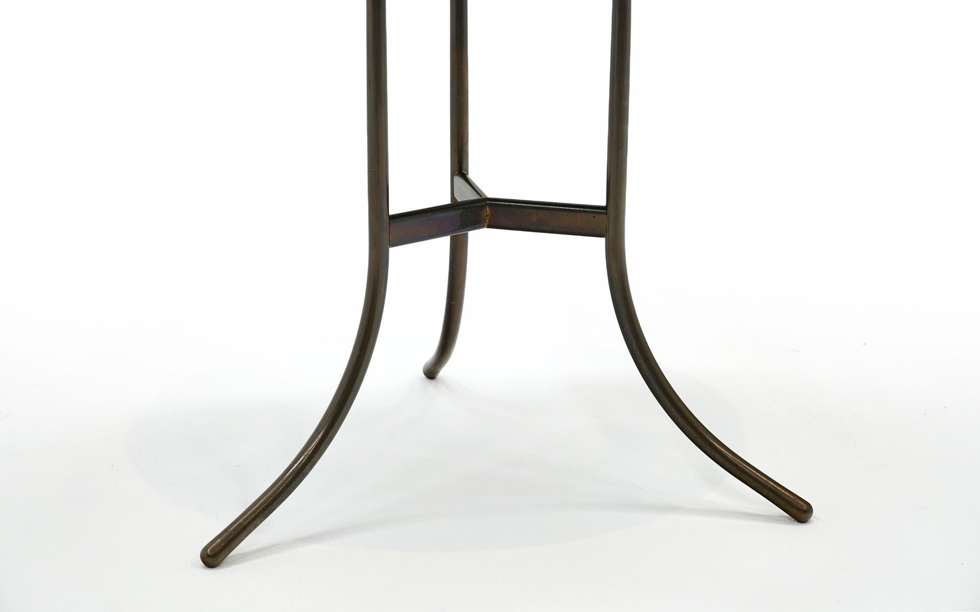 Cedric Hartman Round Dark Gray Almost Black Marble and Brass End Table In Good Condition For Sale In Kansas City, MO