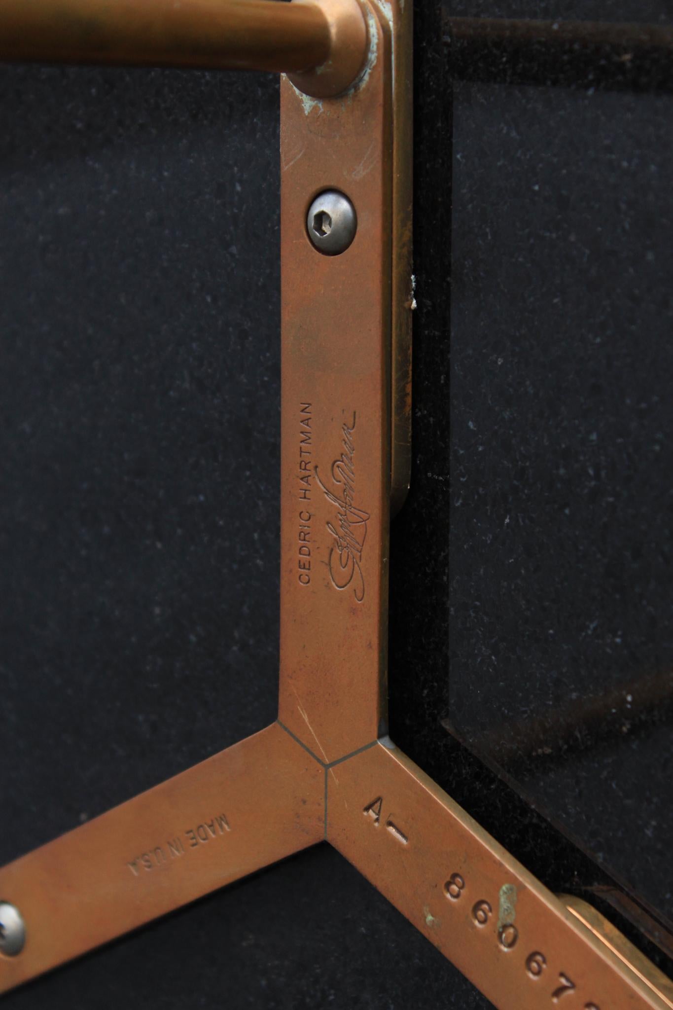 Beistelltisch oder Beistelltisch „Modell AE“ von Cedric Hartman, schwarzer Granit und Bronzeausführung, 1970er Jahre im Angebot 2