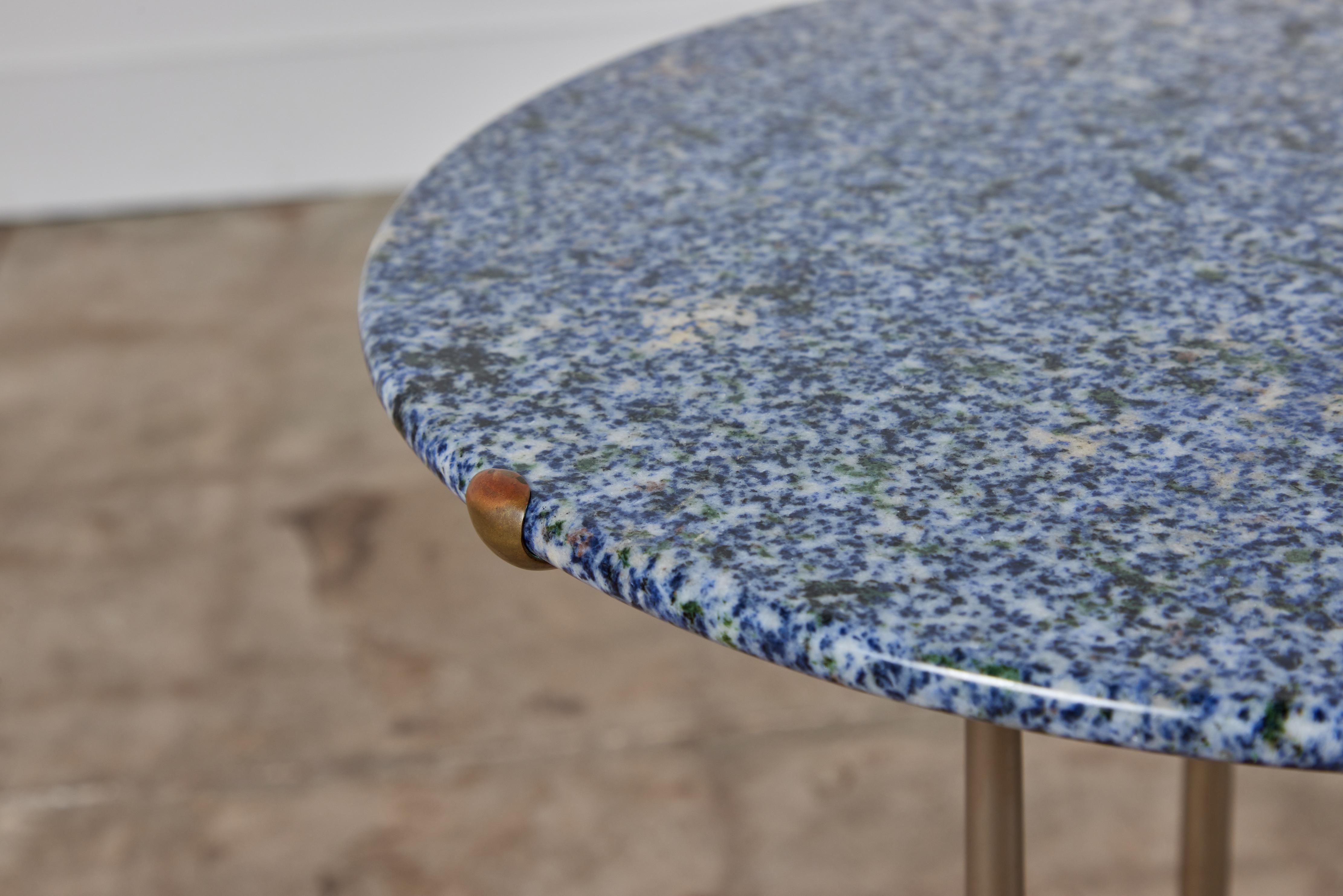 Tavolino Cedric Hartman con piano in granito blu in vendita 4