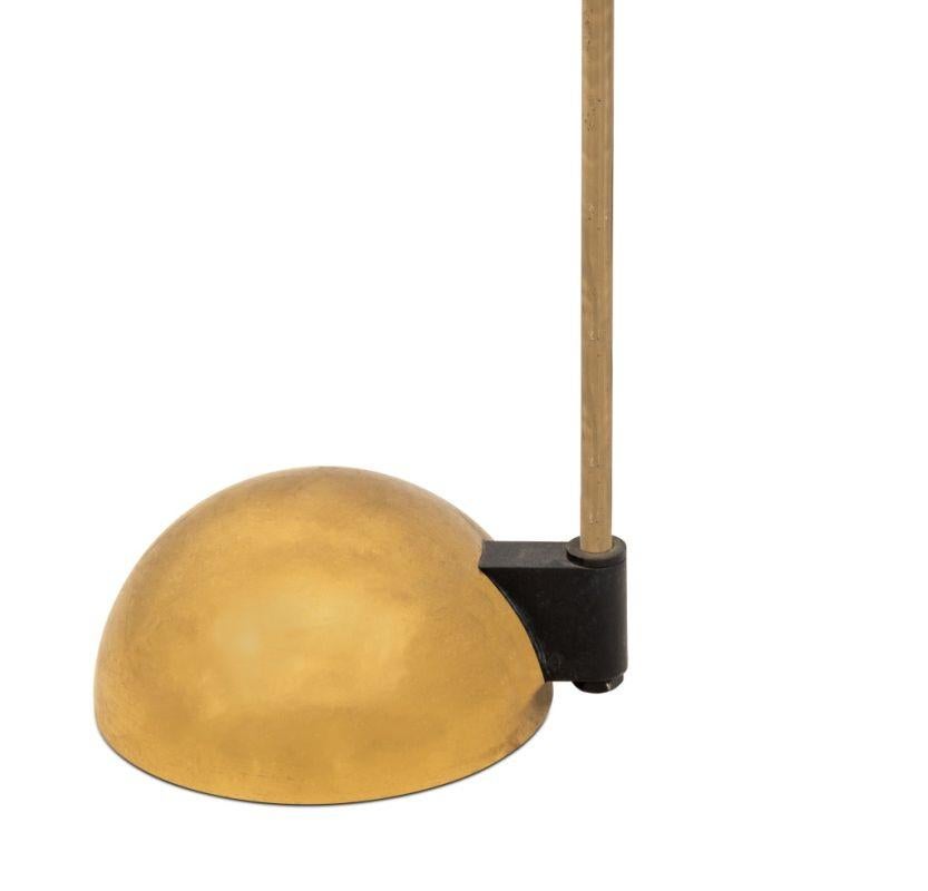 Lampadaire moderne en laiton de style Cedric Hartman Bon état - En vente à Astoria, NY