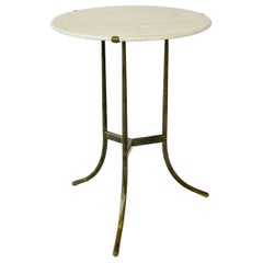 Table d'appoint AE à plateau en travertin sur base en laiton Cedric Hartman
