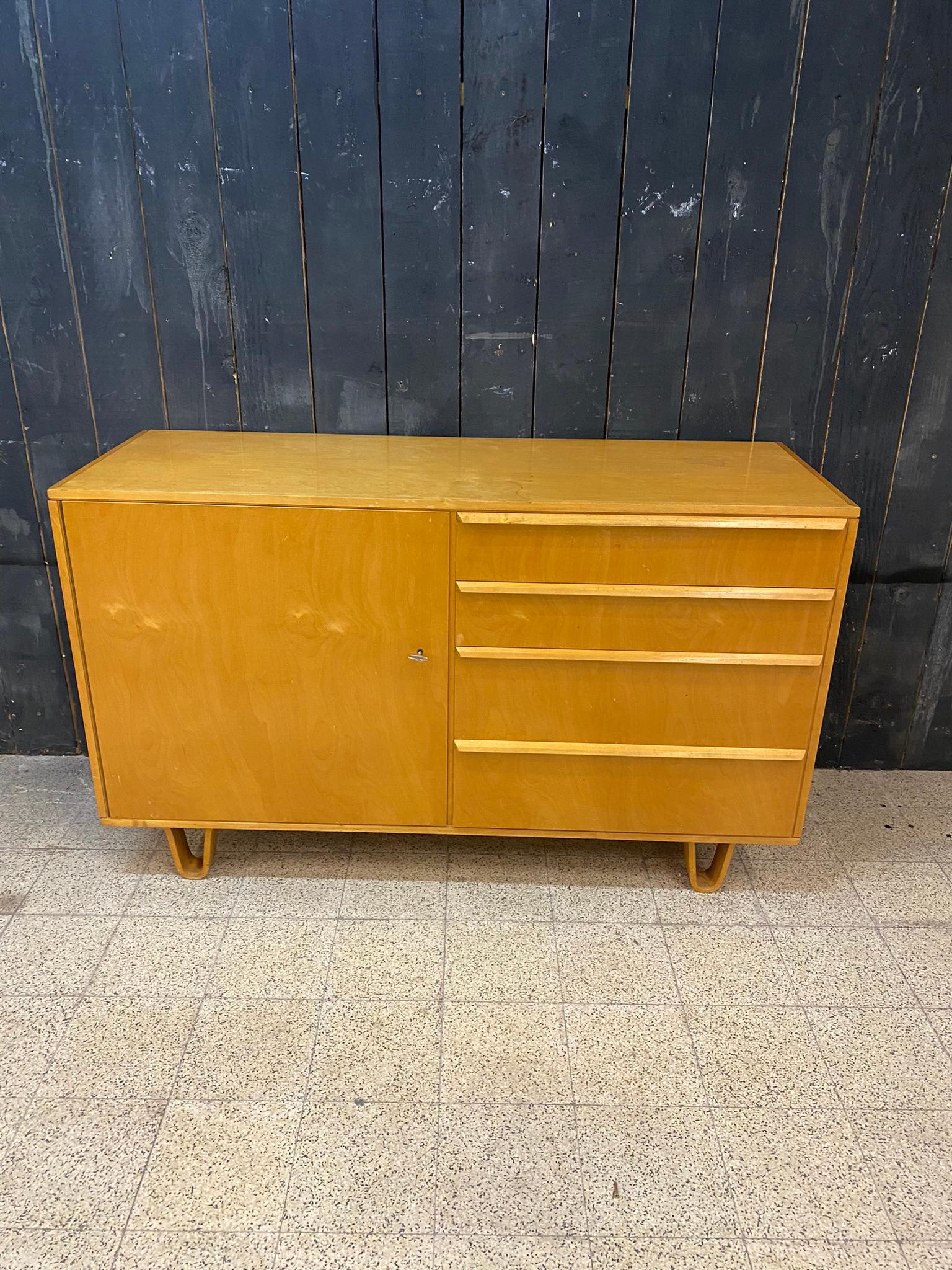 Cees Braackman for Editions Pastoe Small Sideboard, circa 1950 For Sale 5