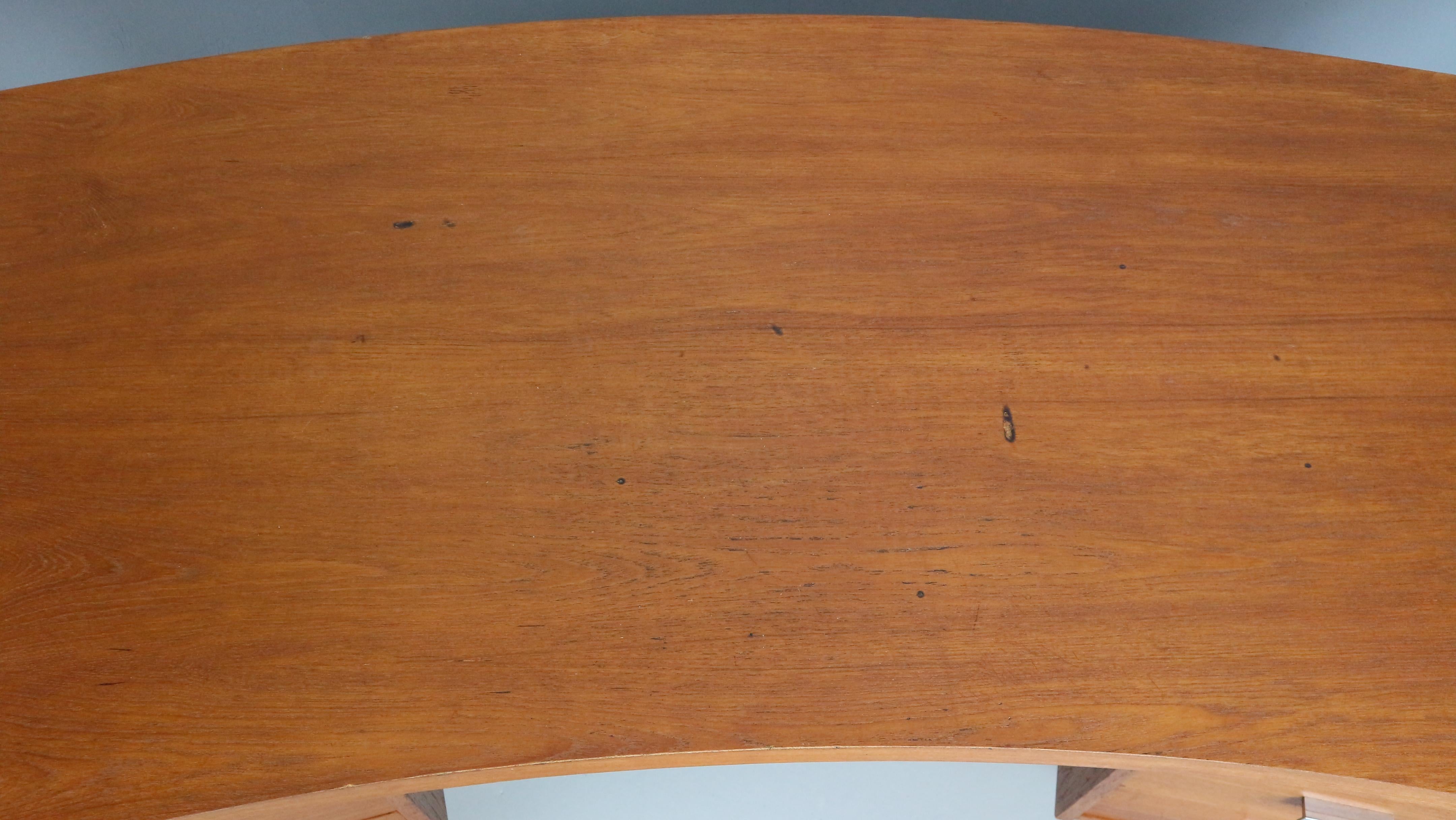 Cees Braakman Scrivania a boomerang con gambe a triangolo per Pastoe, design olandese, anni '50 in vendita 3