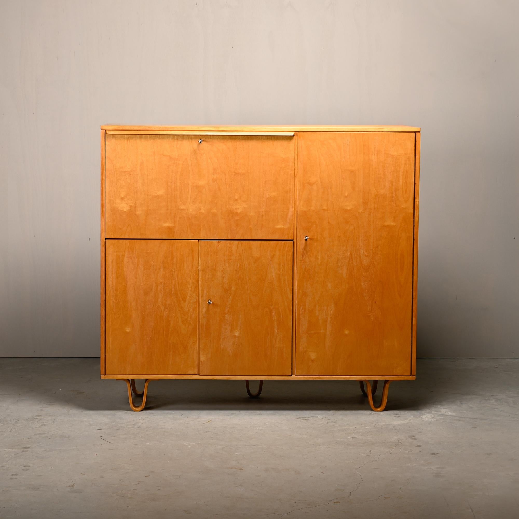 Cees Braakman CB01 Secretaire / Highboard en contrachapado de abedul para Pastoe Años 50 Moderno de mediados de siglo en venta
