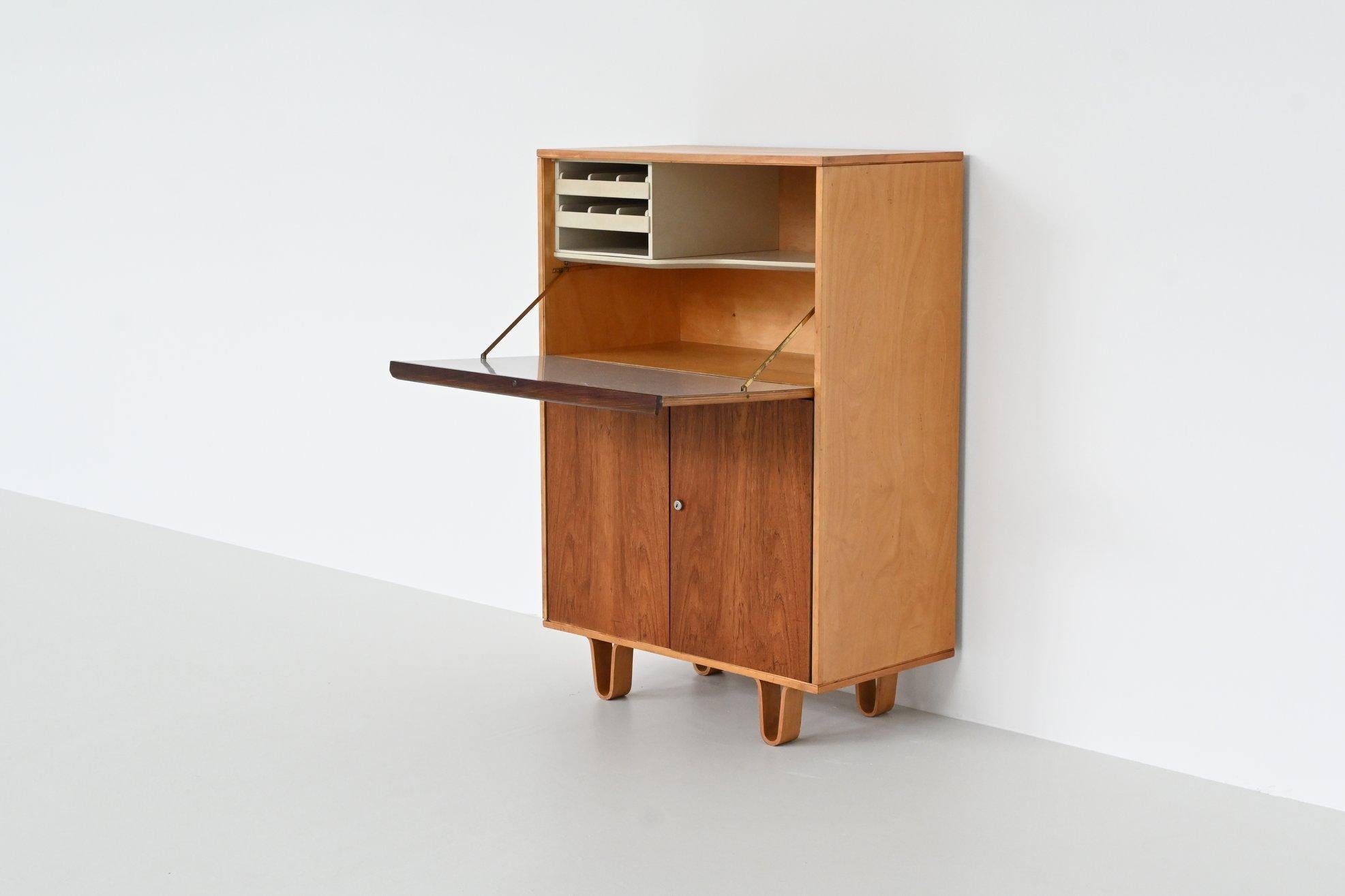 Dutch Cees Braakman Combex CB07 birch and teak cabinet Pastoe The Netherlands 1950
