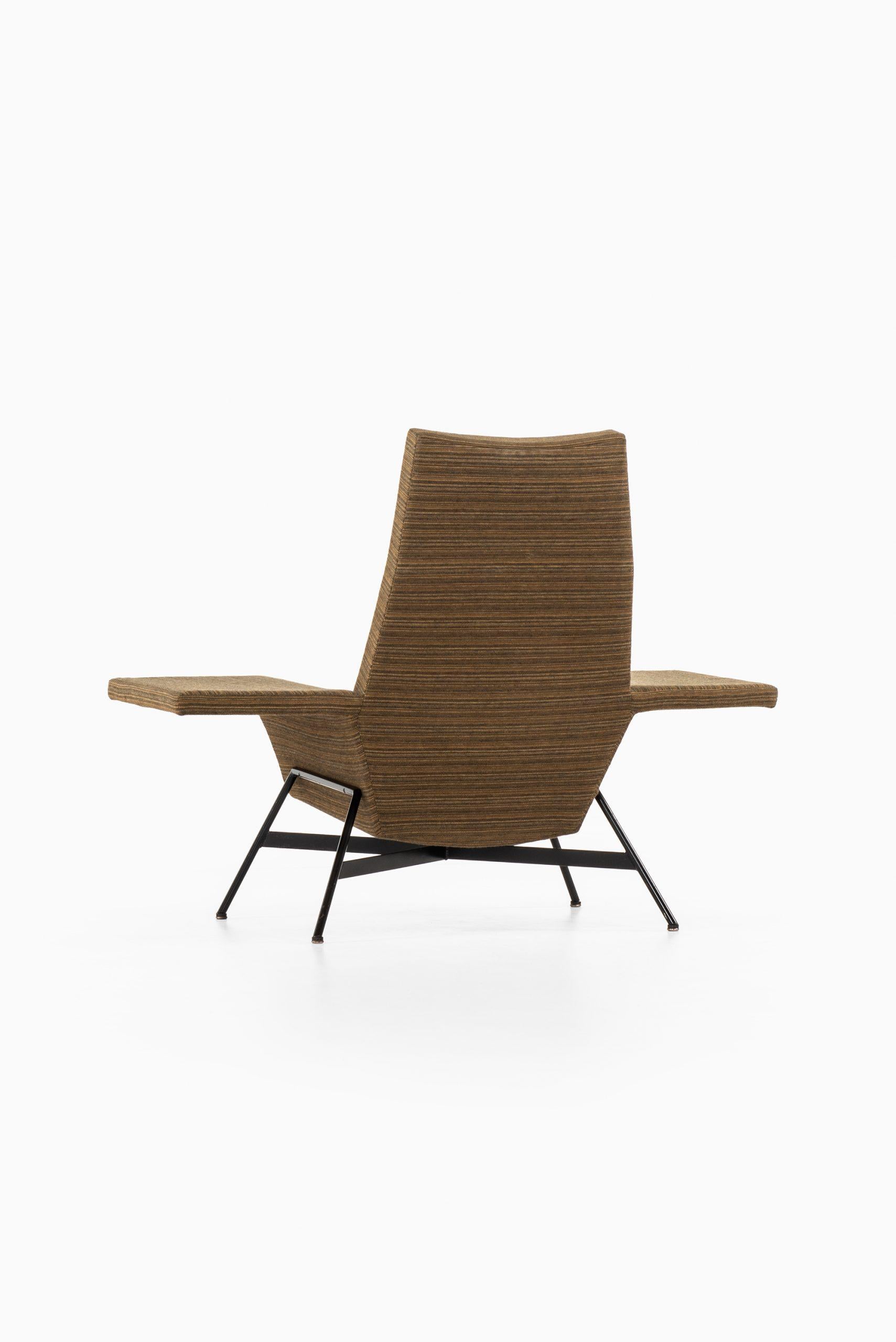 Otto Kolbe Easy Chair Produced by Walter Knoll in America For Sale 4