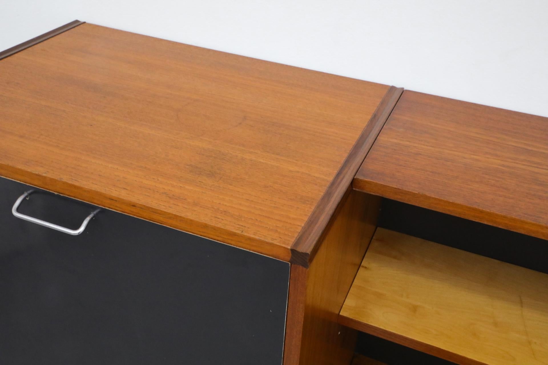 Cees Braakman for Pastoe CT69 Made-To-Measure Unit with Drop-Down Bar or Desk For Sale 13