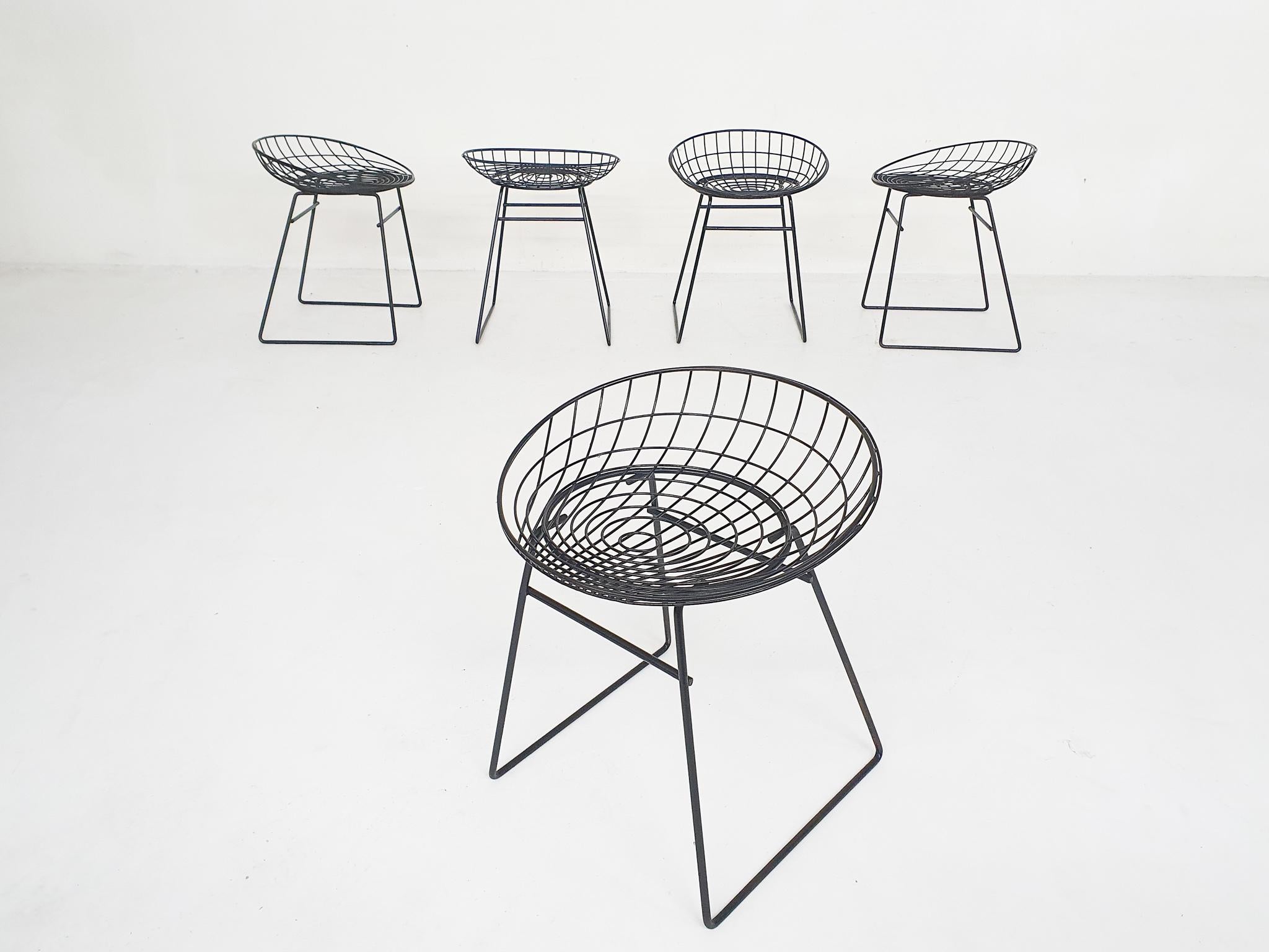 Mid-20th Century Cees Braakman for Pastoe KM05 Metal Wire Stools, the Netherlands 1958 For Sale