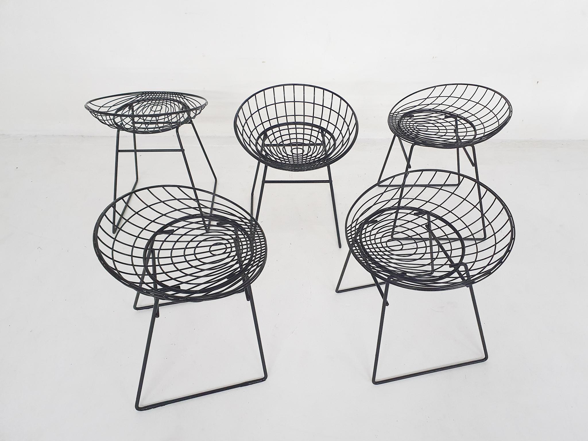 Cees Braakman for Pastoe KM05 Metal Wire Stools, the Netherlands 1958 For Sale 1