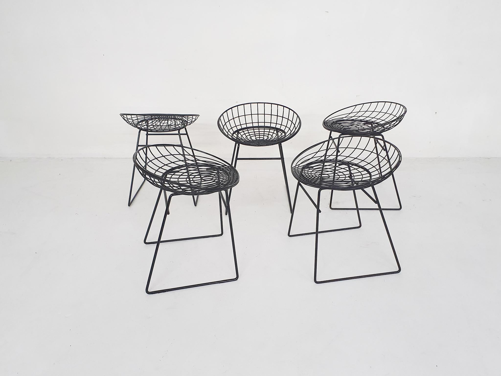 Cees Braakman for Pastoe KM05 Metal Wire Stools, the Netherlands 1958 For Sale 2